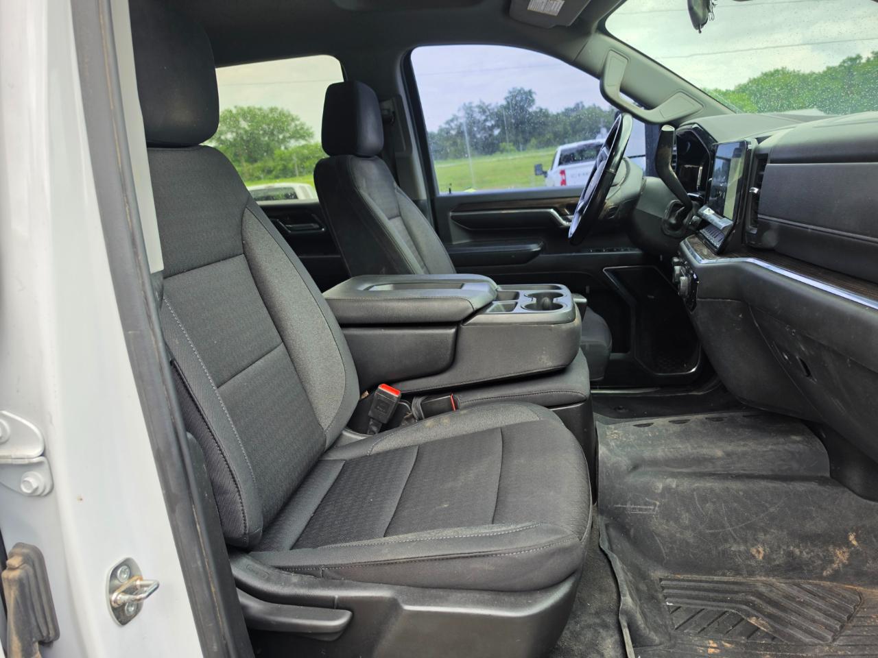 Chevrolet Silverado 2500HD LT Crew Cab 4WD 2024