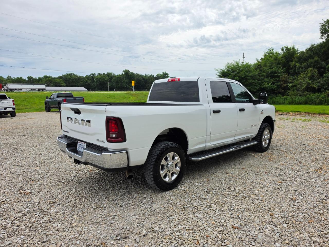 RAM 2500 Big Horn Crew Cab 4WD 2025