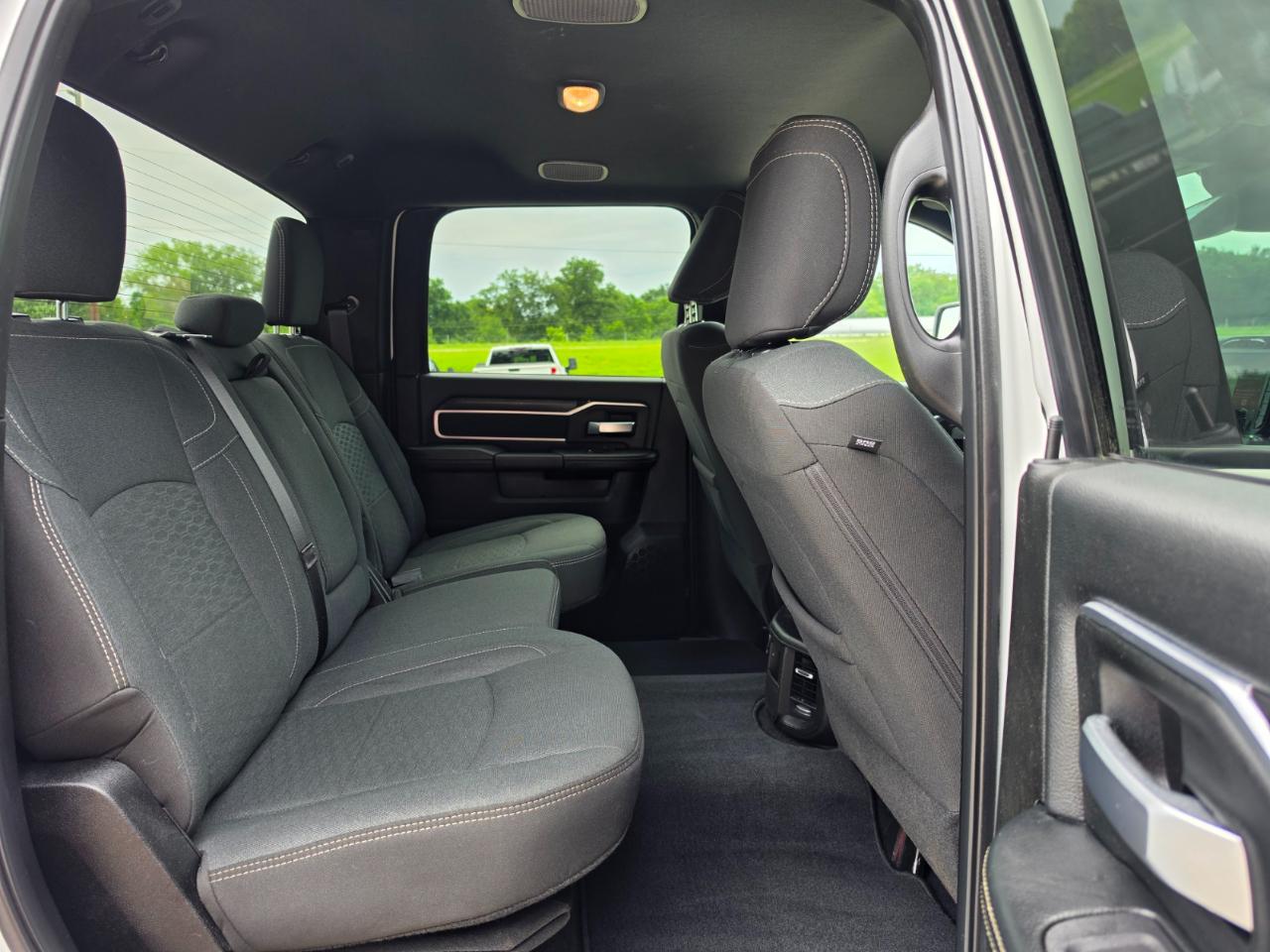RAM 2500 Big Horn Crew Cab 4WD 2025