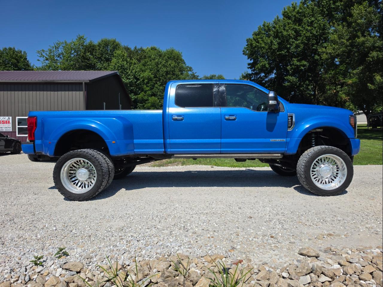 2019 Ford F-450 SD Platinum Crew Cab DRW 4WD