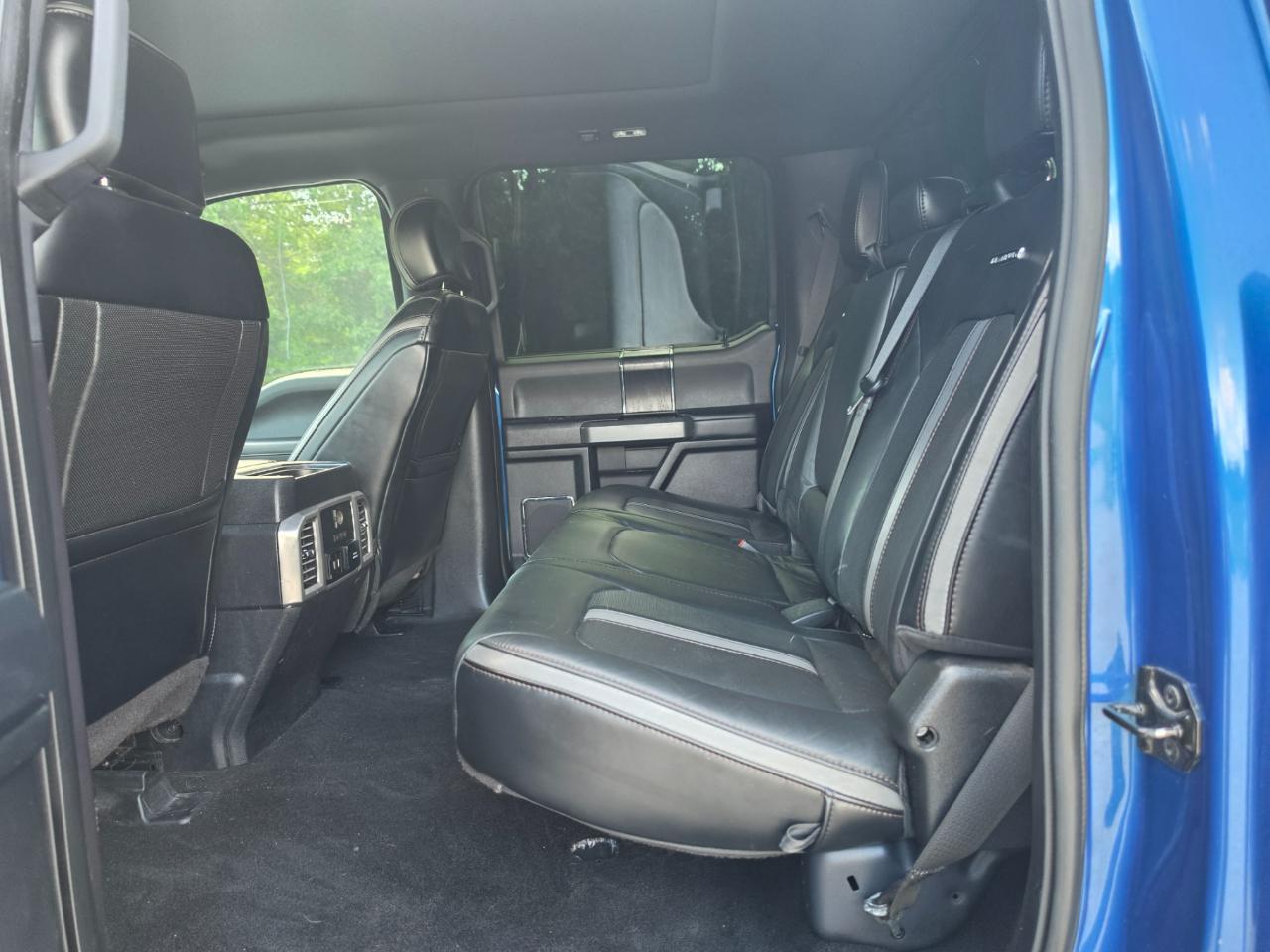 Ford F-450 SD Platinum Crew Cab DRW 4WD 2019