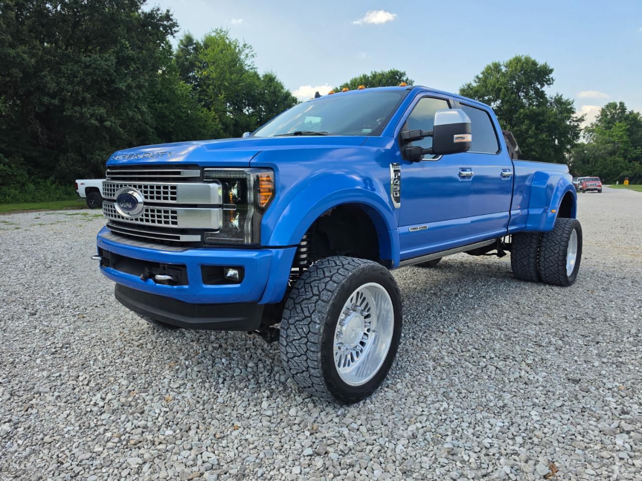 Ford F-450 SD Platinum Crew Cab DRW 4WD 2019