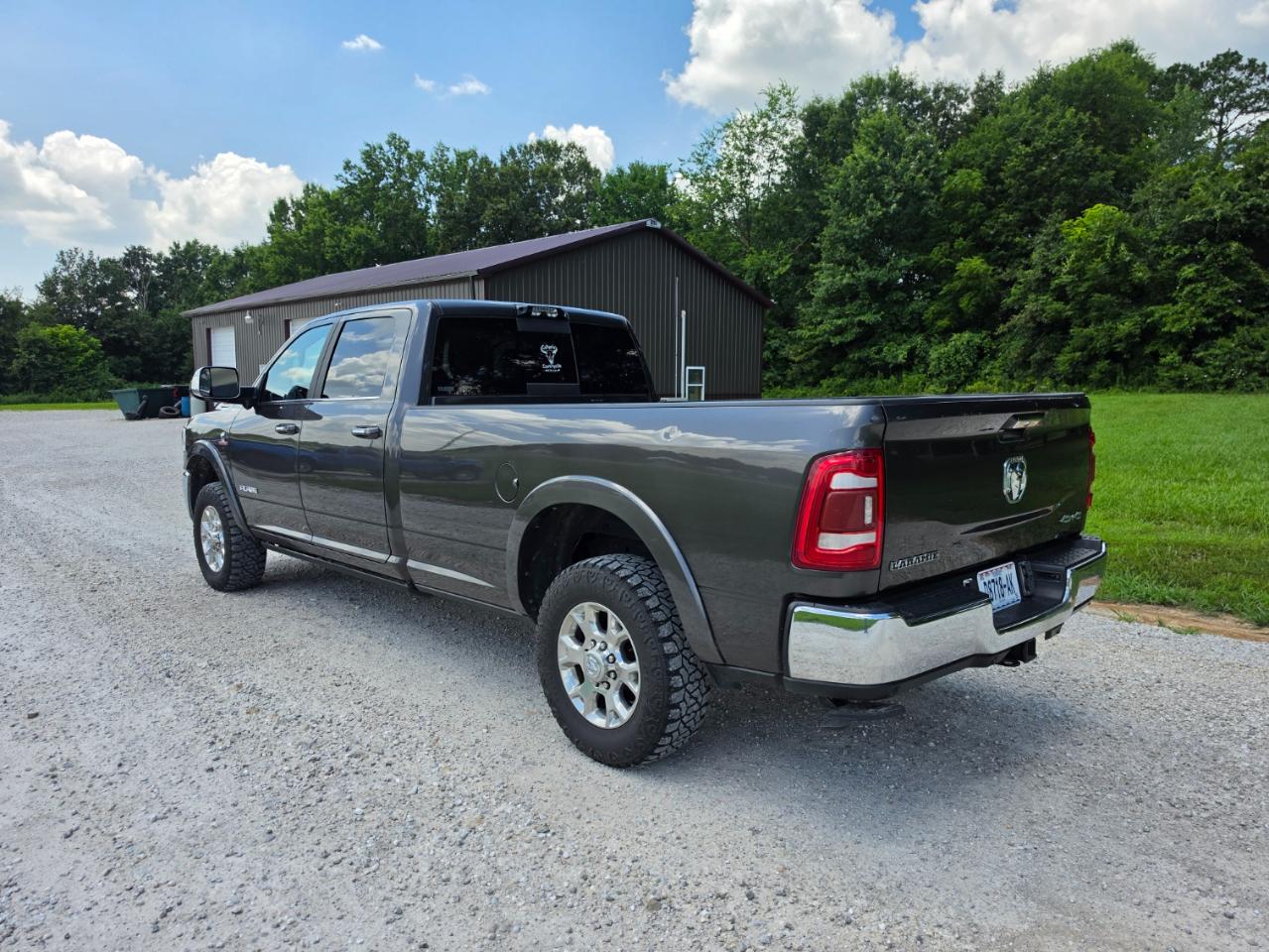RAM 3500 Laramie Crew Cab LWB 4WD 2022