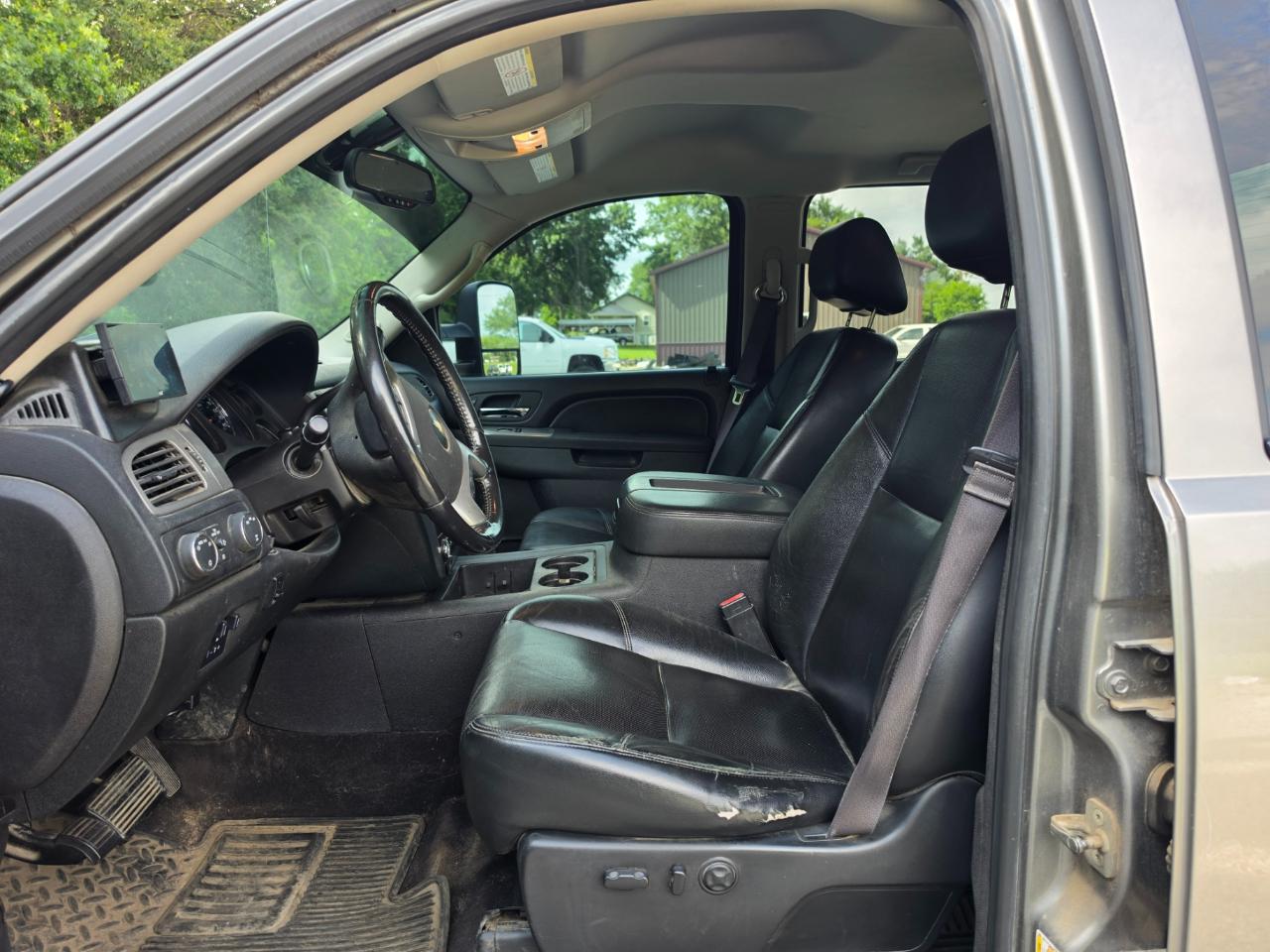 Chevrolet Silverado 2500HD LTZ Crew Cab 4WD 2013