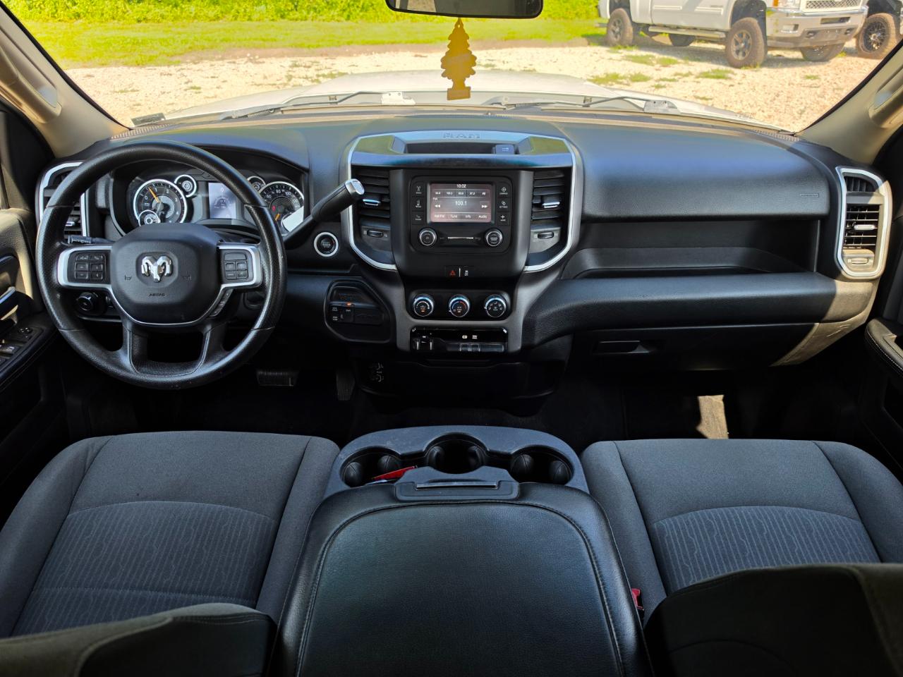 RAM 2500 Big Horn 4x4 Crew Cab 8' Box 2019