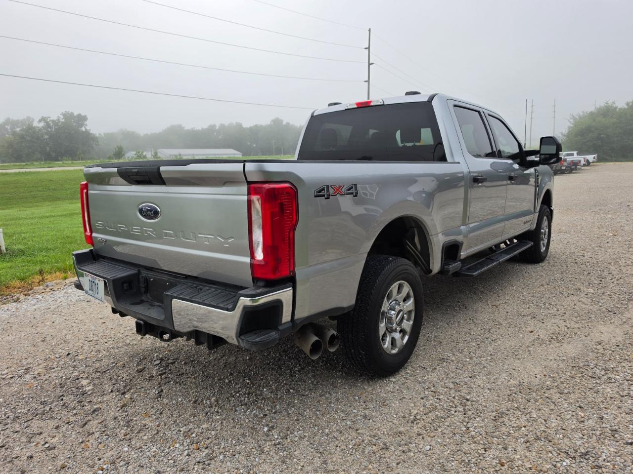 Ford F-250 SD XLT Crew Cab 4WD 2024