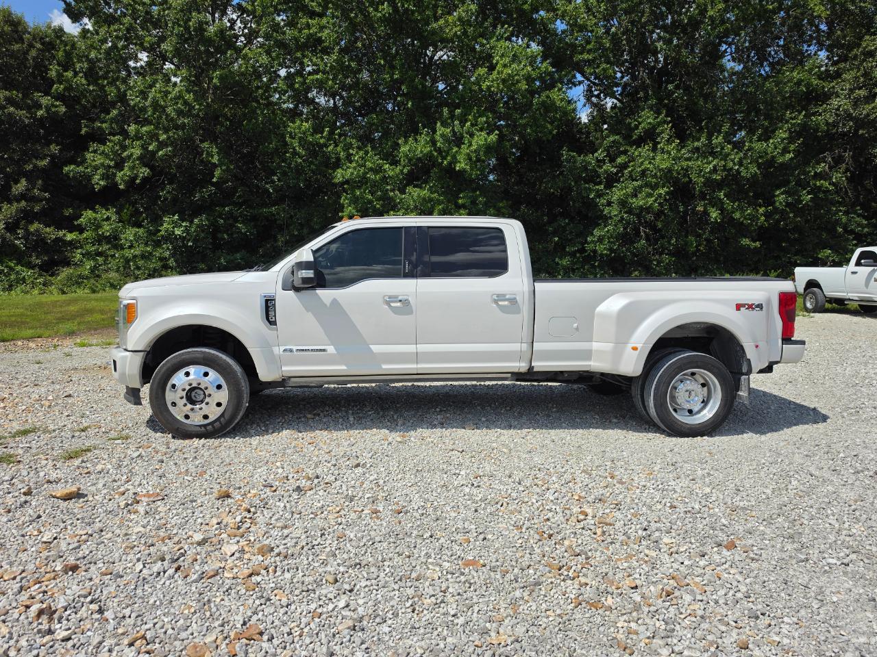 Ford F-450 SD XL Crew Cab DRW 4WD 2018