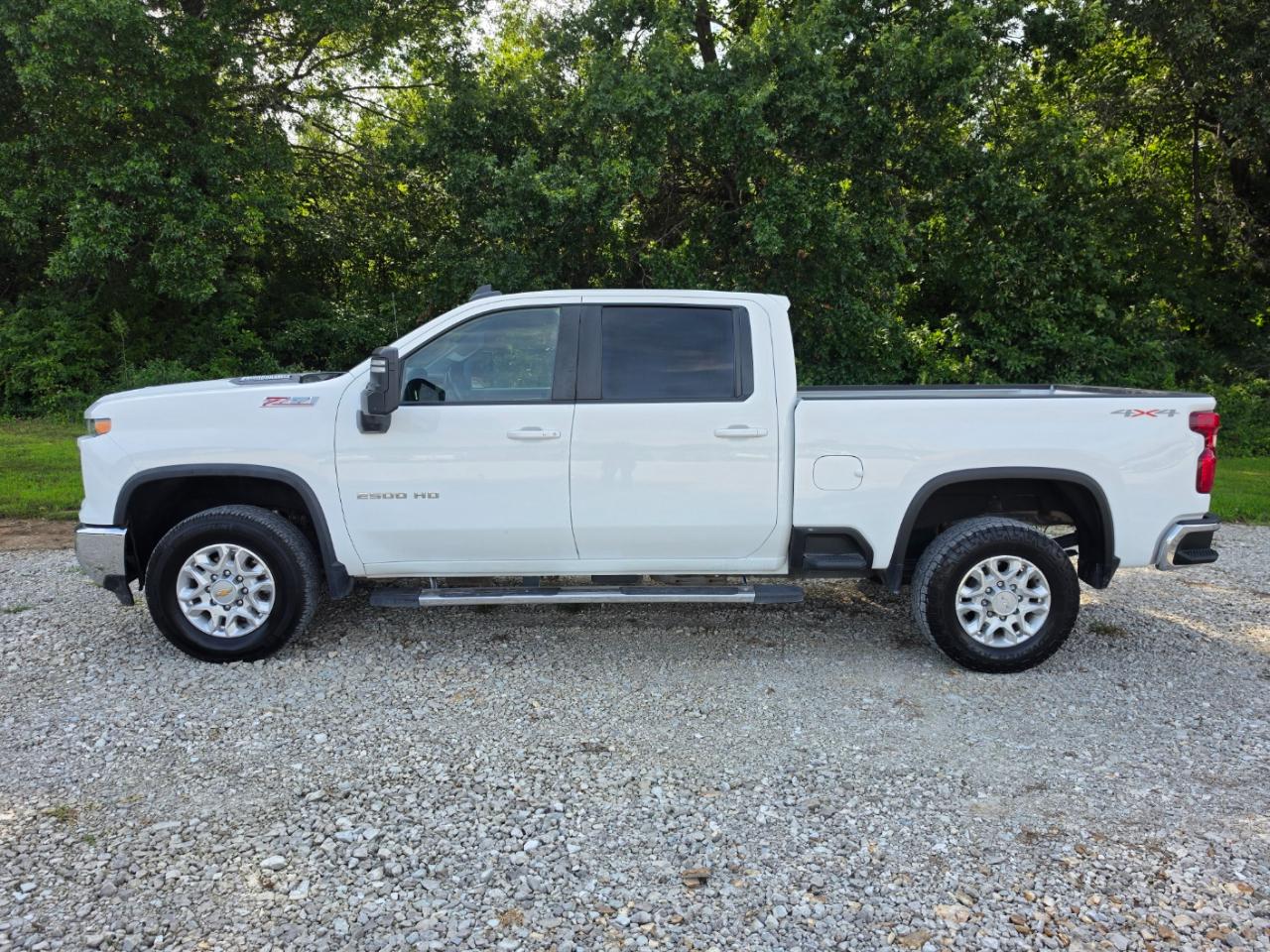 Chevrolet Silverado 2500HD LT Crew Cab 4WD 2024
