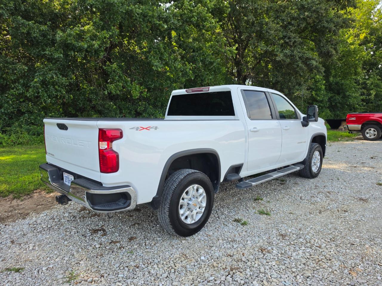 Chevrolet Silverado 2500HD LT Crew Cab 4WD 2024
