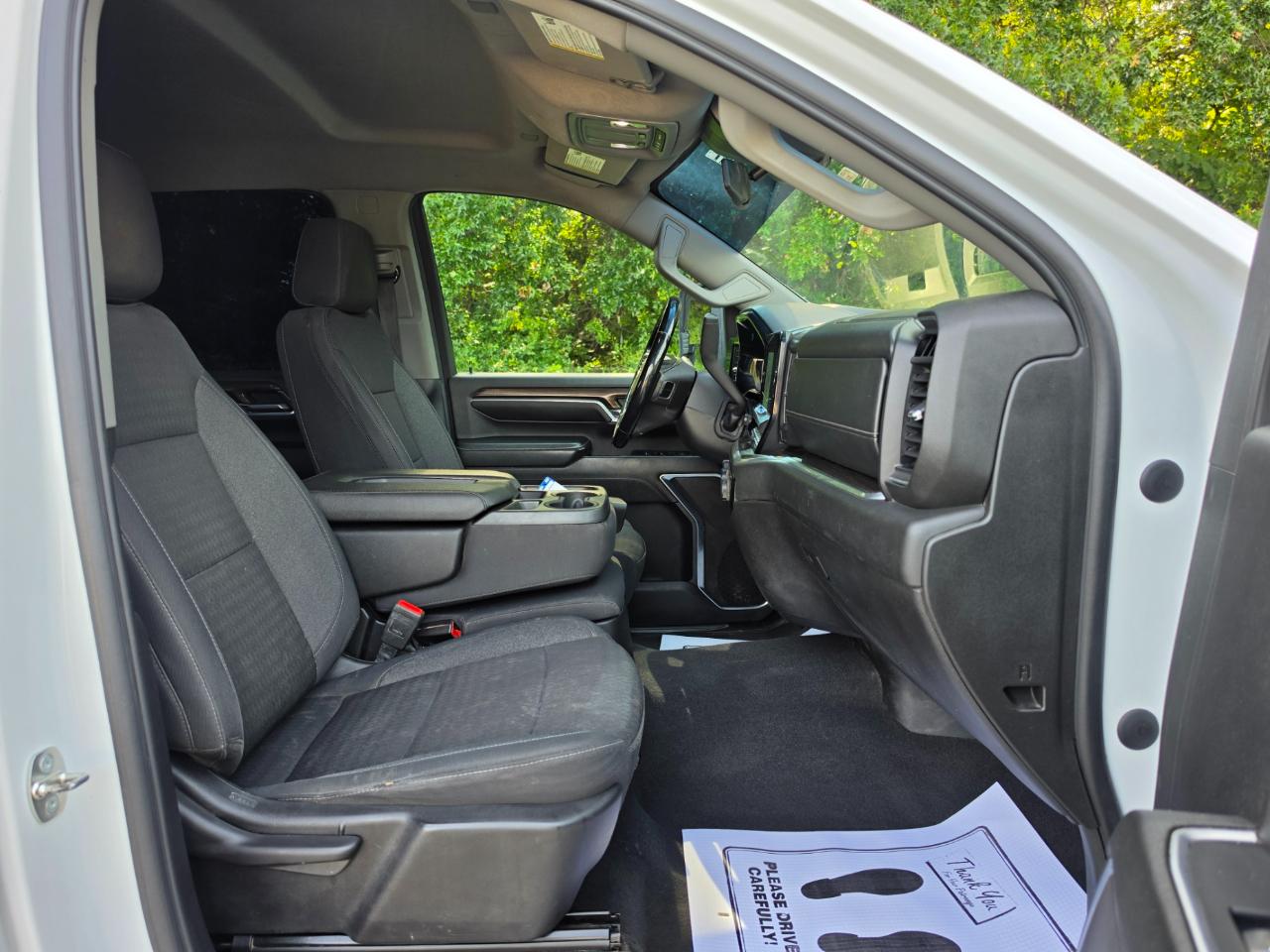 Chevrolet Silverado 2500HD LT Crew Cab 4WD 2024