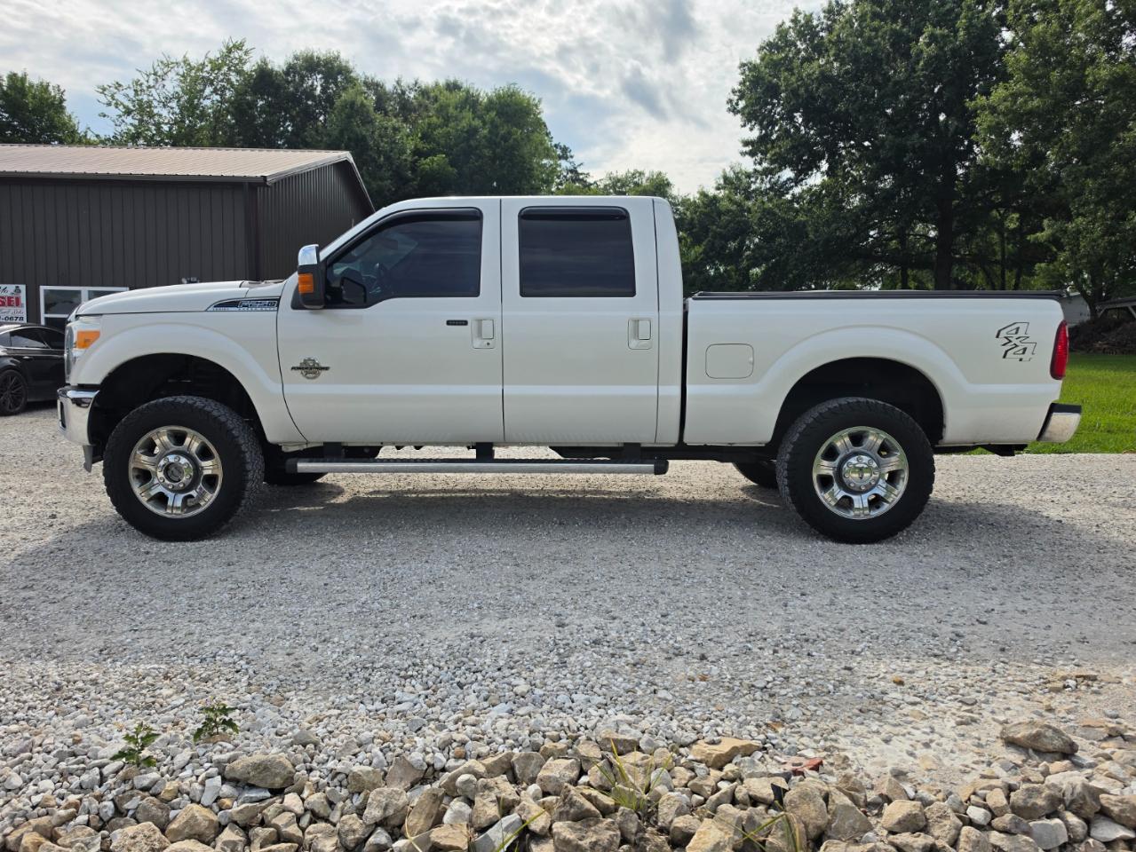 Ford F-250 SD Lariat Crew Cab 4WD 2016
