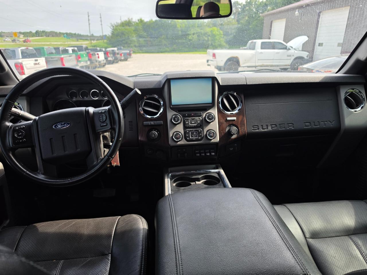 Ford F-250 SD Lariat Crew Cab 4WD 2016