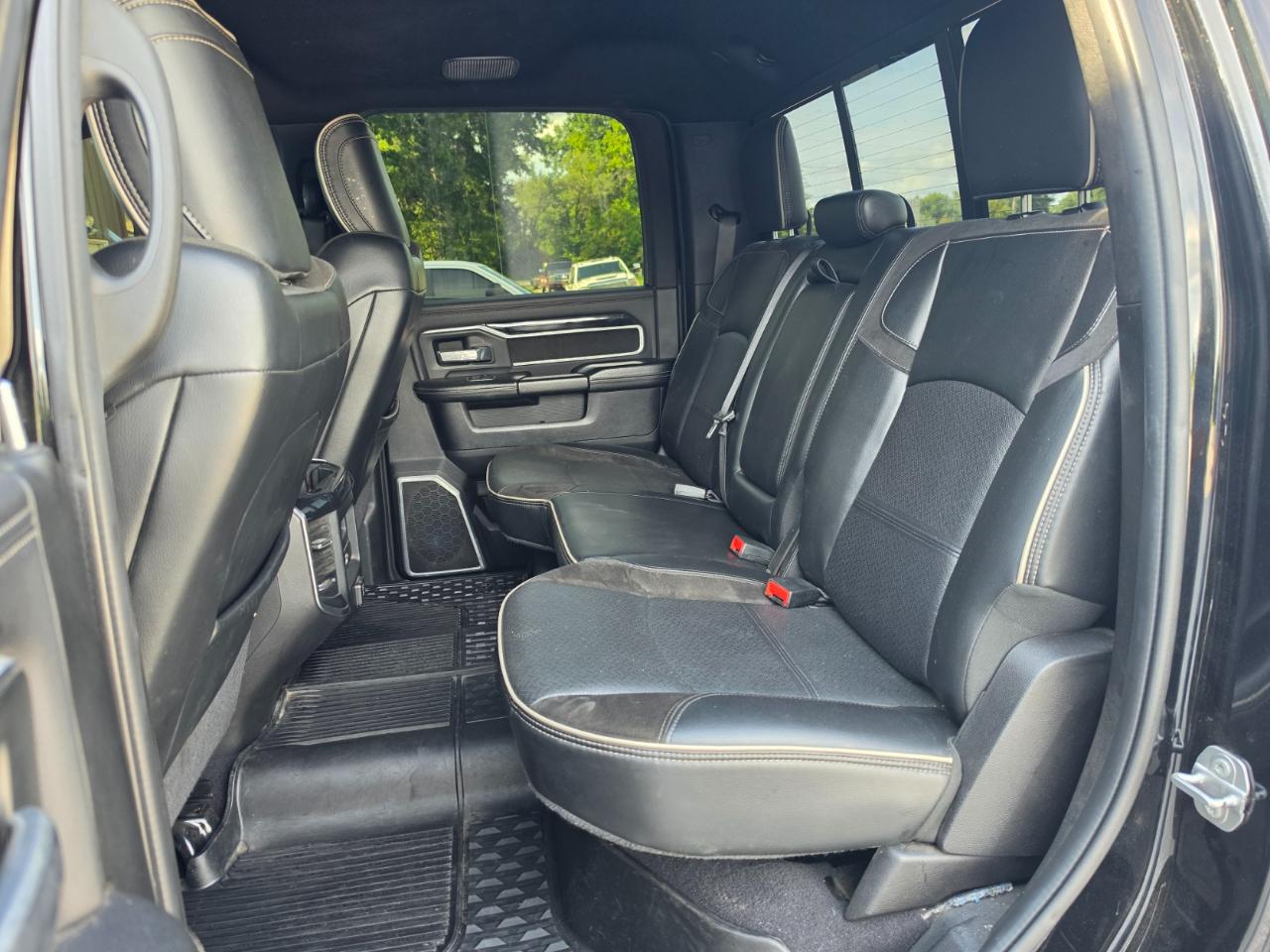 RAM 3500 Laramie Crew Cab SWB 4WD 2020