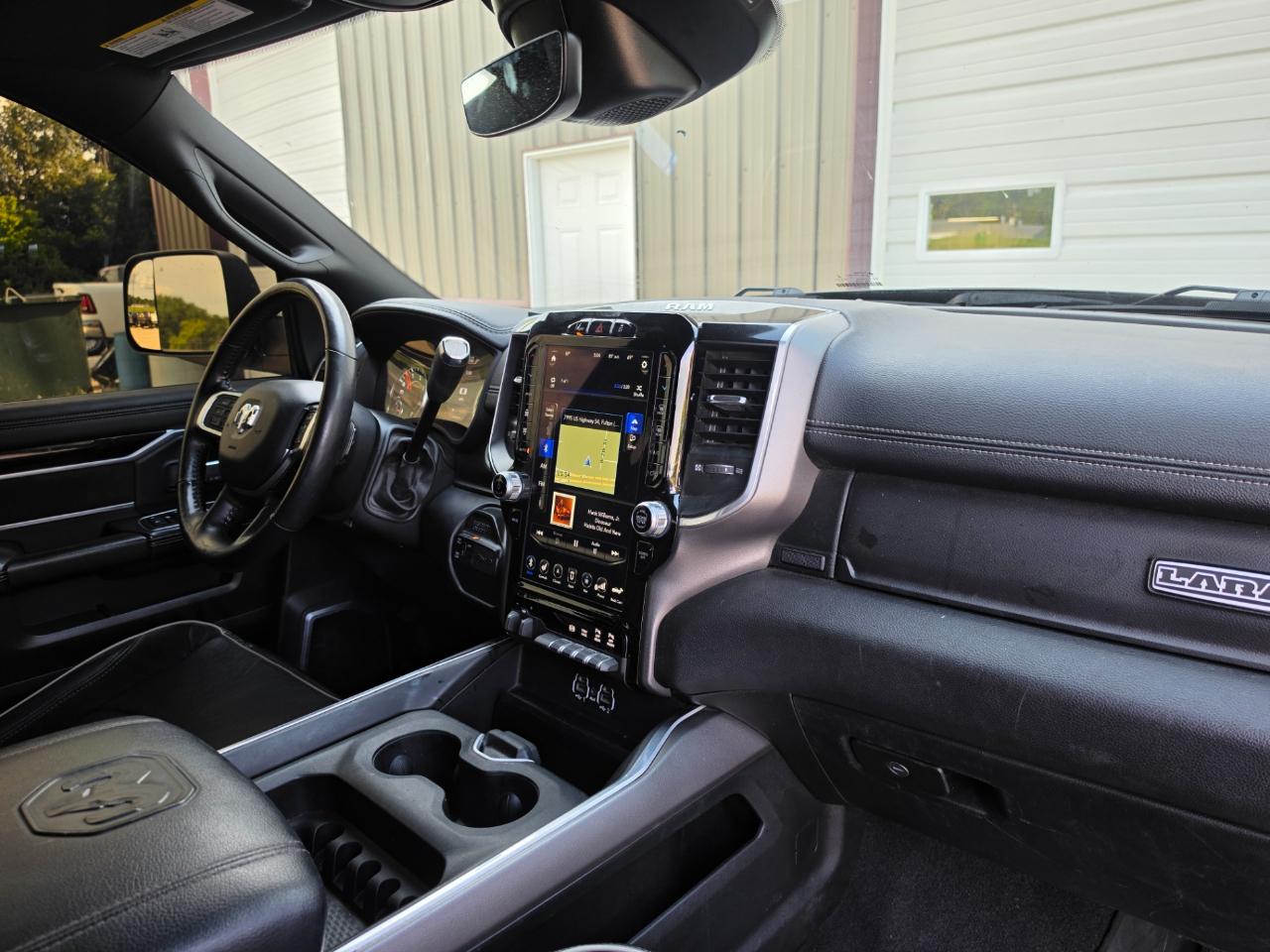 RAM 3500 Laramie Crew Cab SWB 4WD 2020