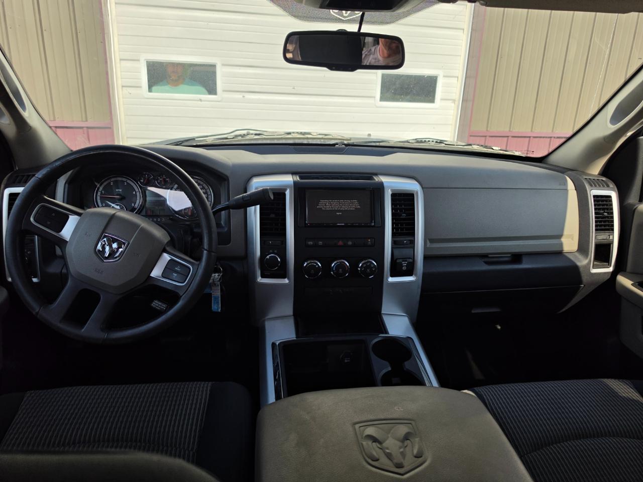 Dodge 2500 Outdoorsman 4x4 Crew Cab 6'4" Box 2011