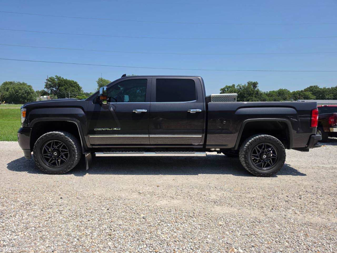 GMC Sierra 3500HD Denali Crew Cab 4WD 2016
