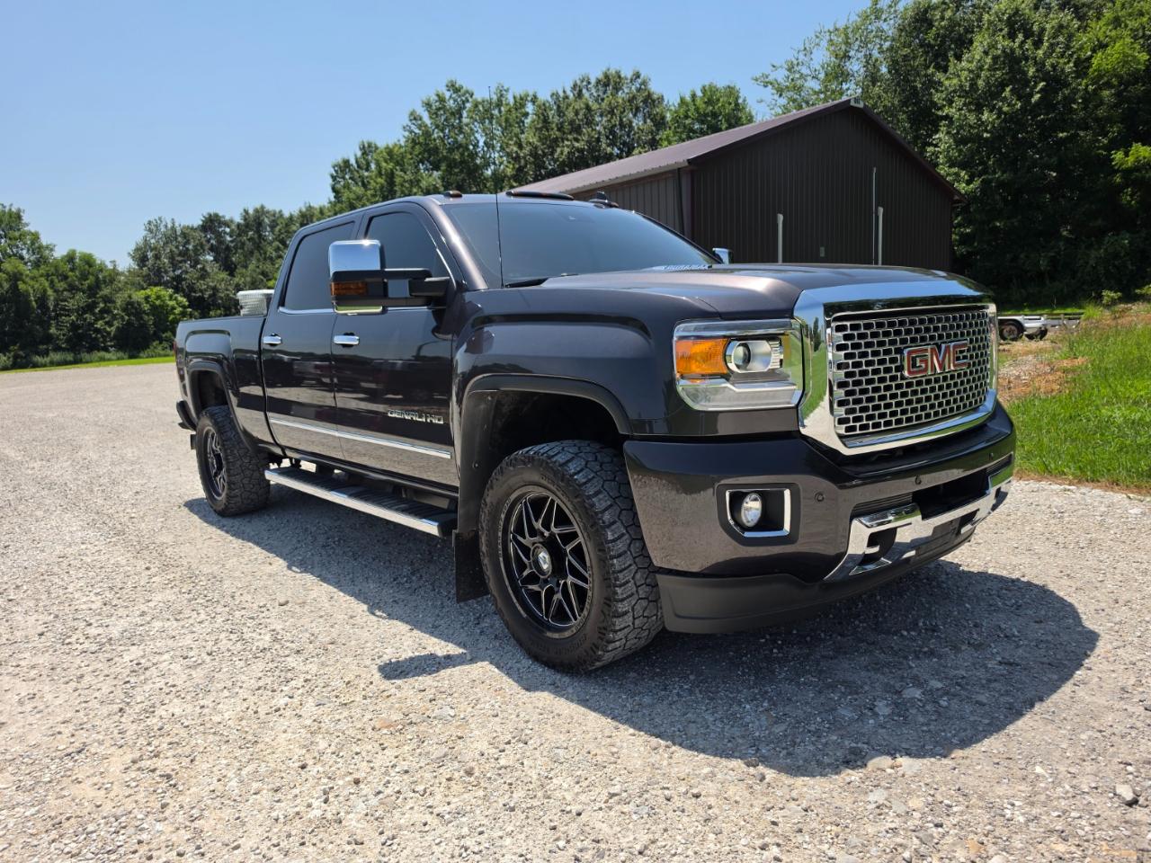 GMC Sierra 3500HD Denali Crew Cab 4WD 2016