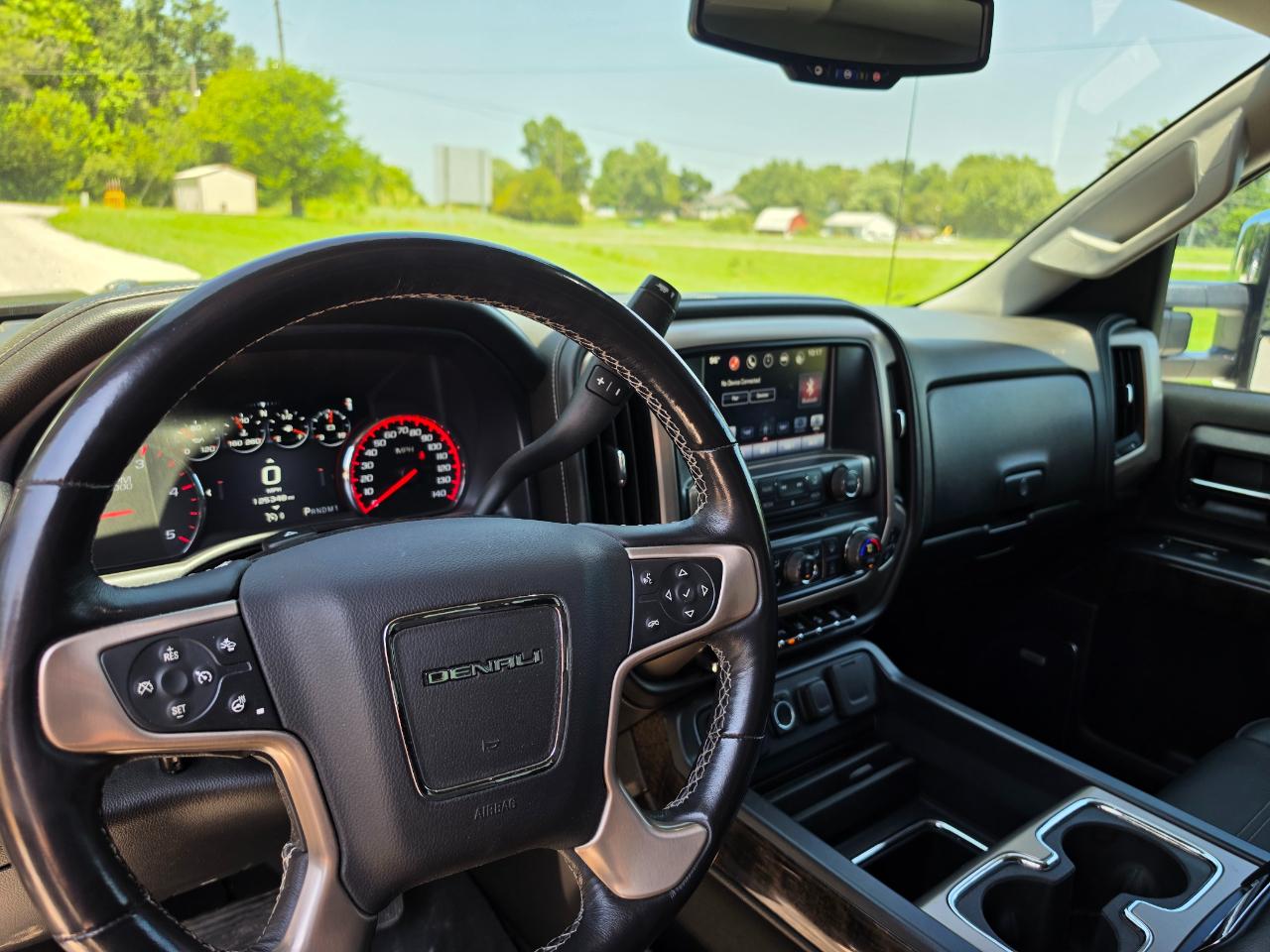 GMC Sierra 3500HD Denali Crew Cab 4WD 2016