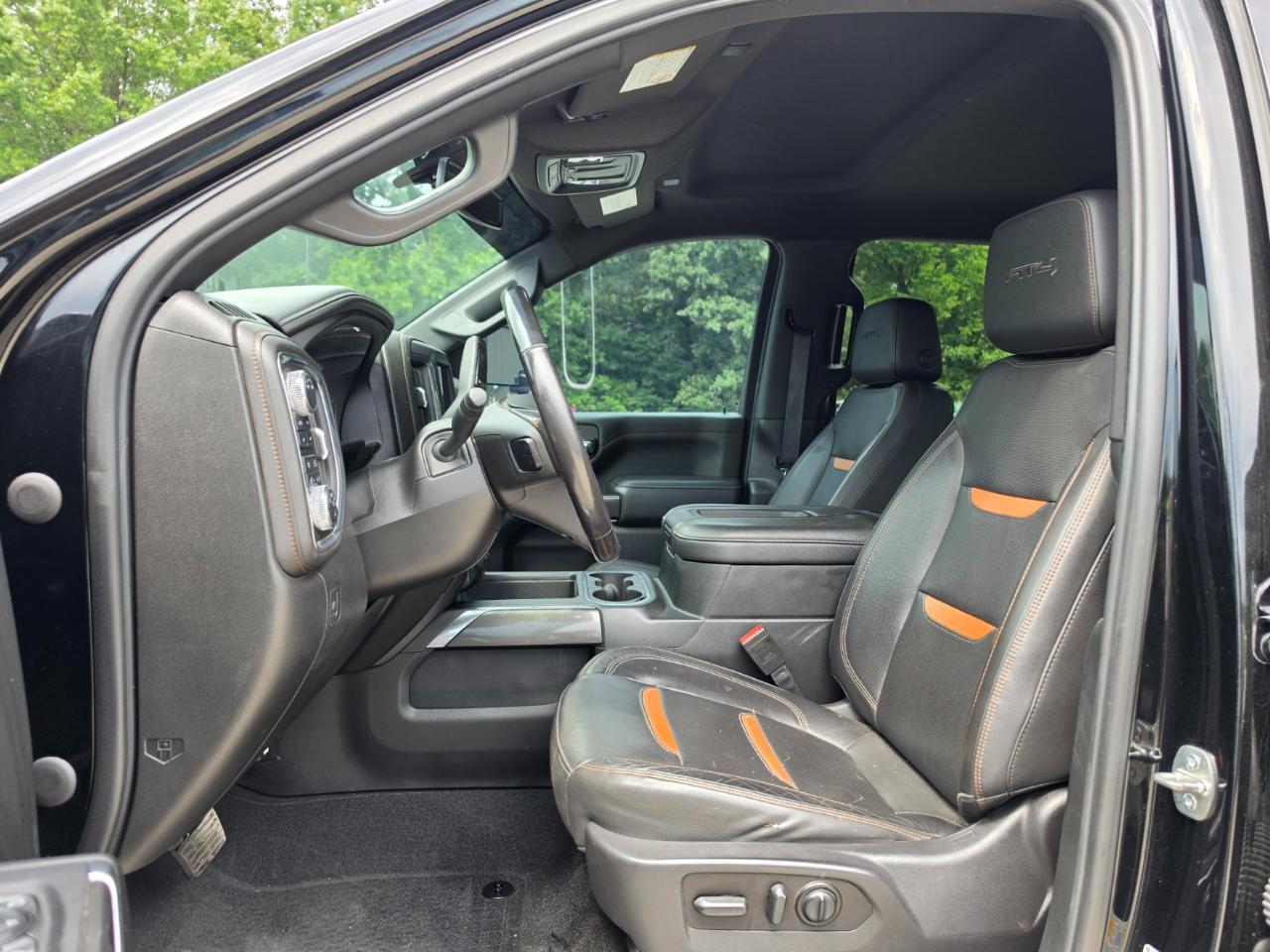 GMC Sierra 2500HD AT4 Crew Cab 4WD 2022