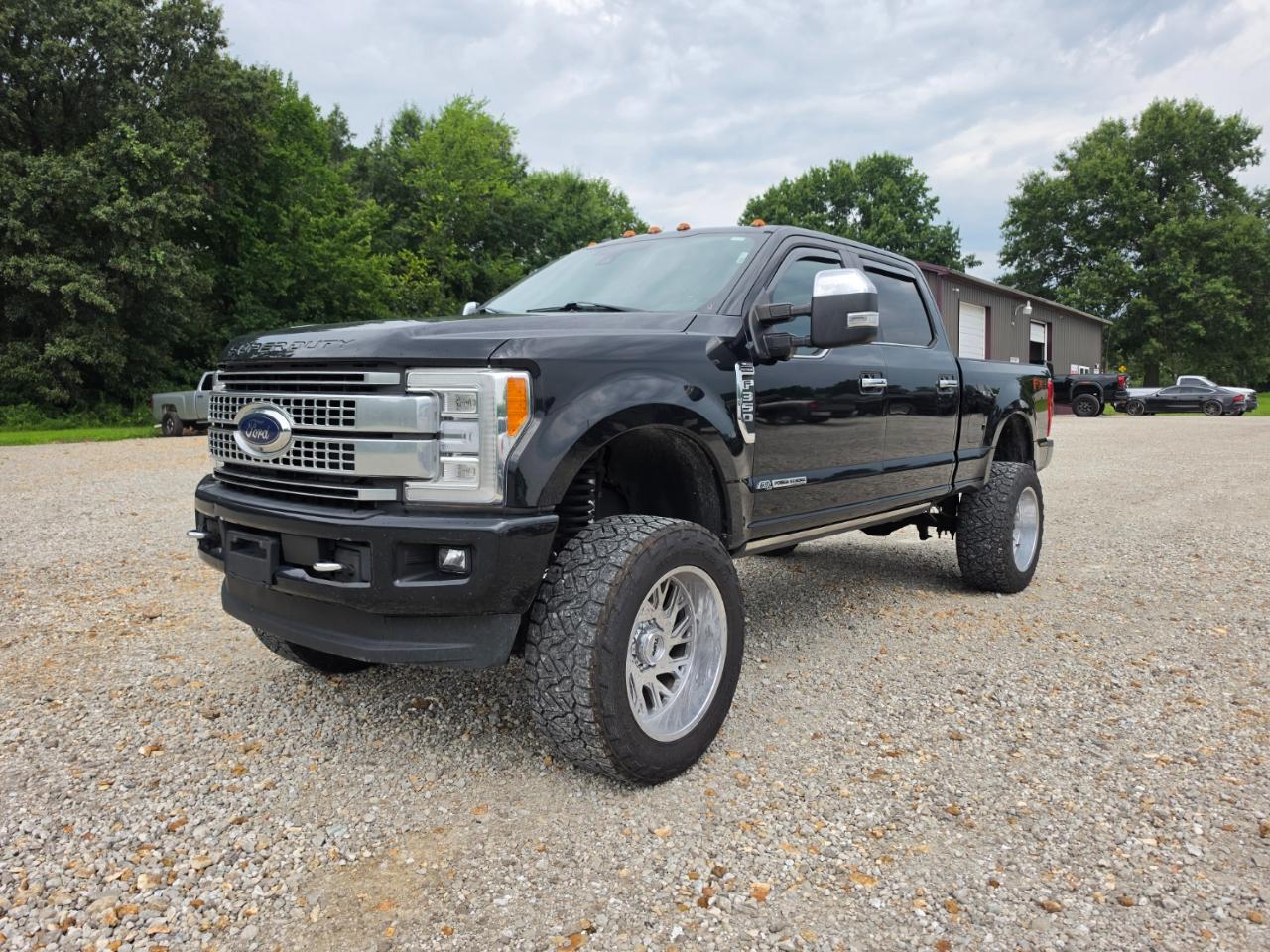 2018 Ford F-350 SD Platinum Crew Cab 4WD