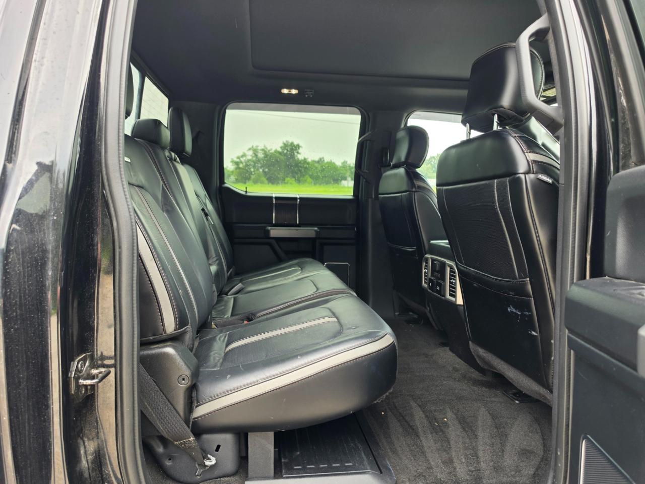 Ford F-350 SD Platinum Crew Cab 4WD 2018