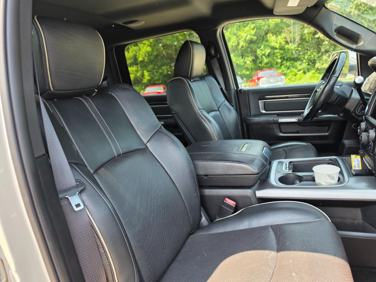 RAM 2500 Limited Crew Cab 4WD 2016