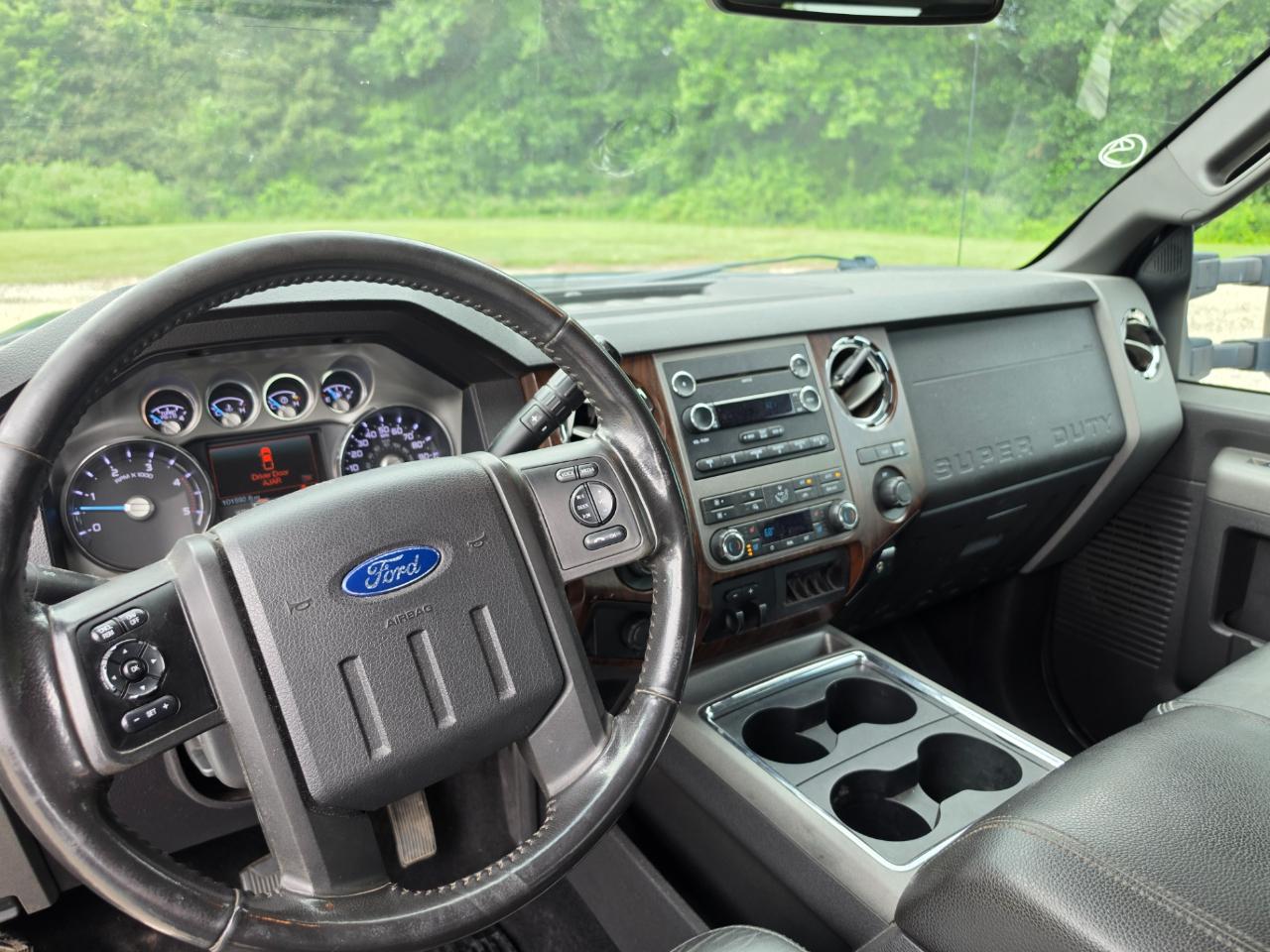 Ford F-350 SD Lariat SuperCab Long Bed DRW 4WD 2011