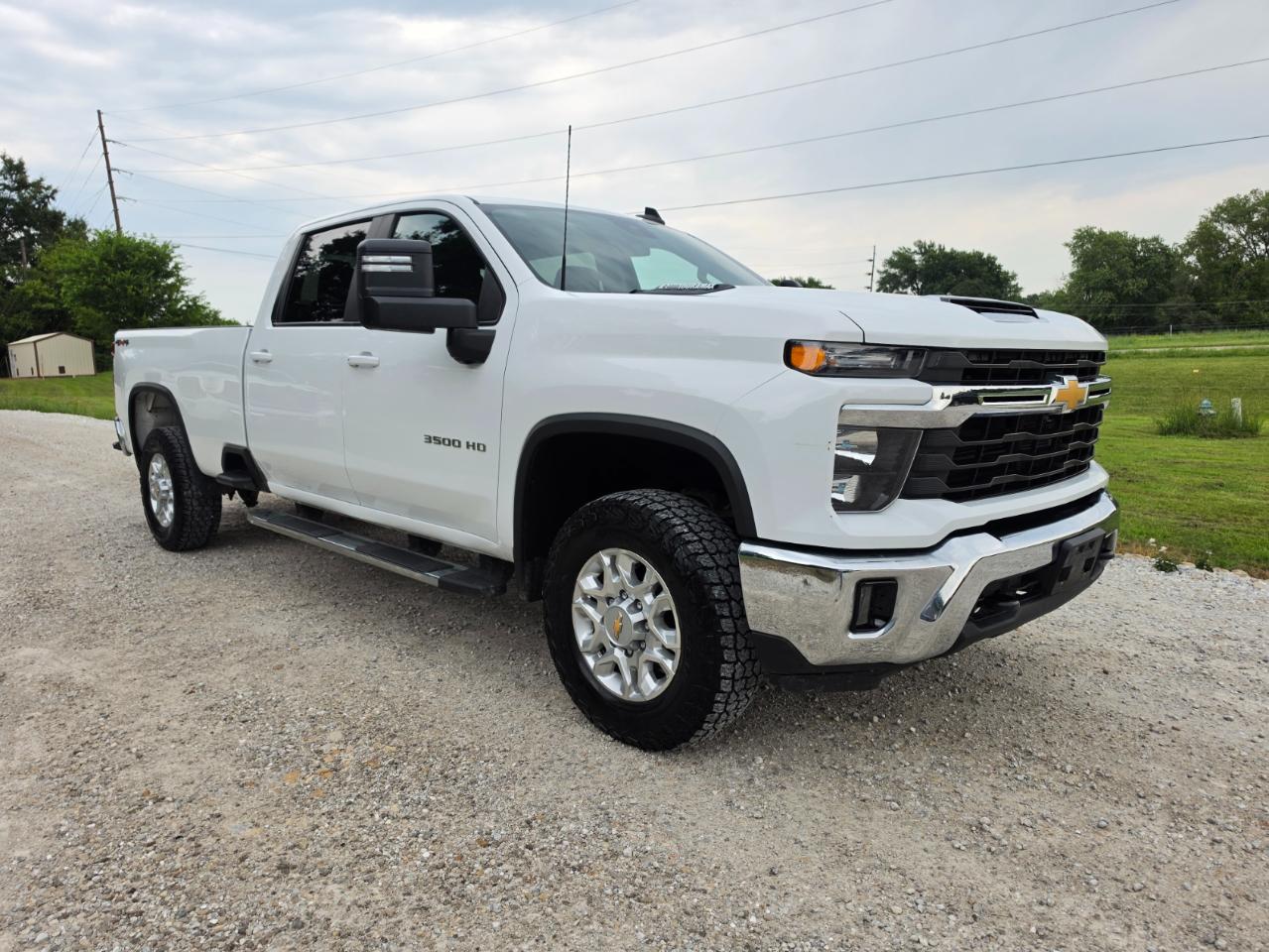 Chevrolet Silverado 3500HD LT Crew Cab 4WD 2024