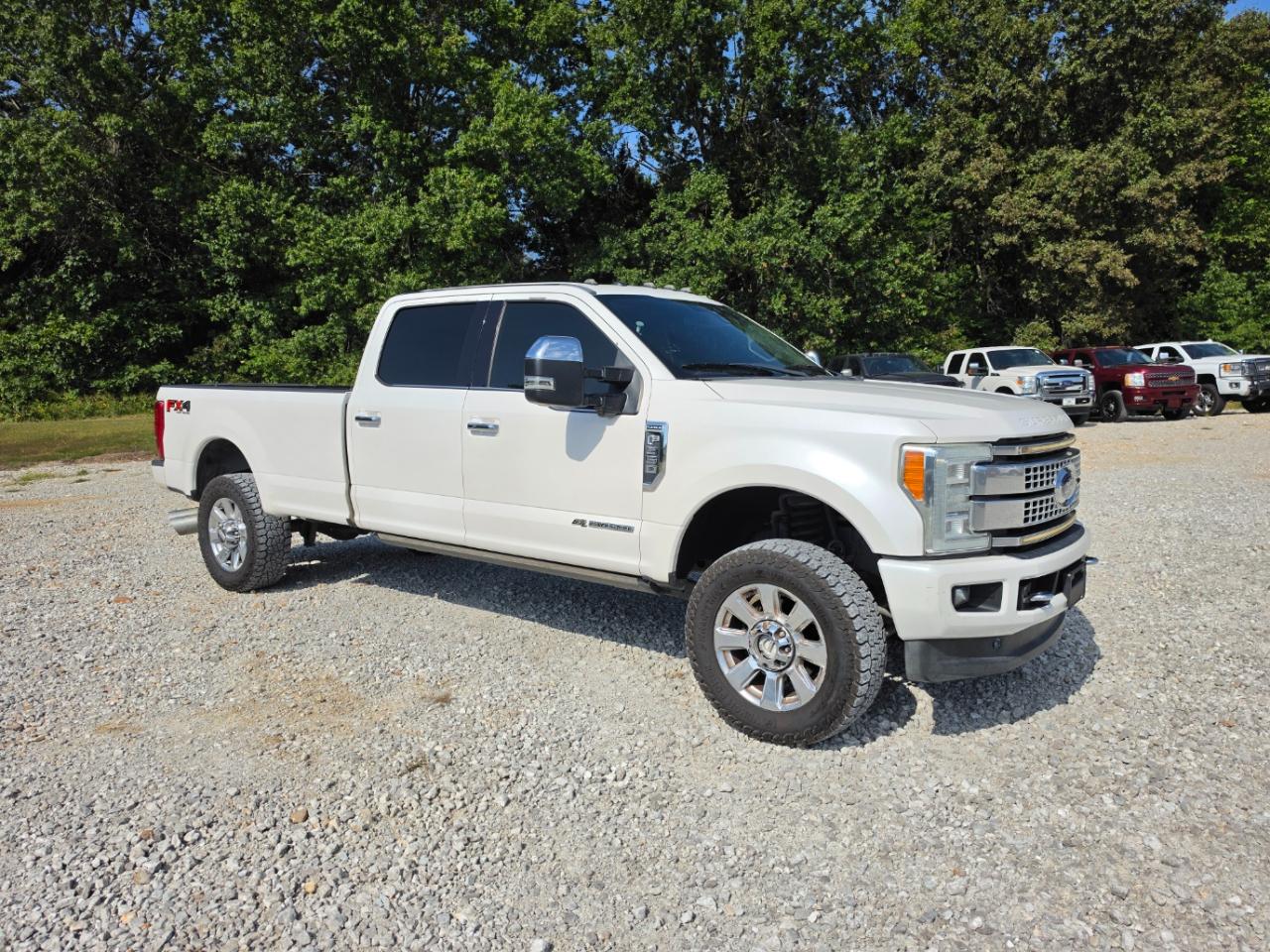 Ford F-350 SD Platinum Crew Cab Long Box 4WD 2017