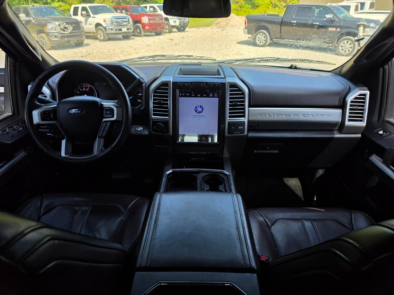Ford F-350 SD Platinum Crew Cab Long Box 4WD 2017