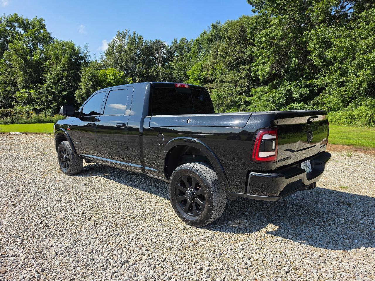 RAM 2500 Laramie Mega Cab 4WD 2022