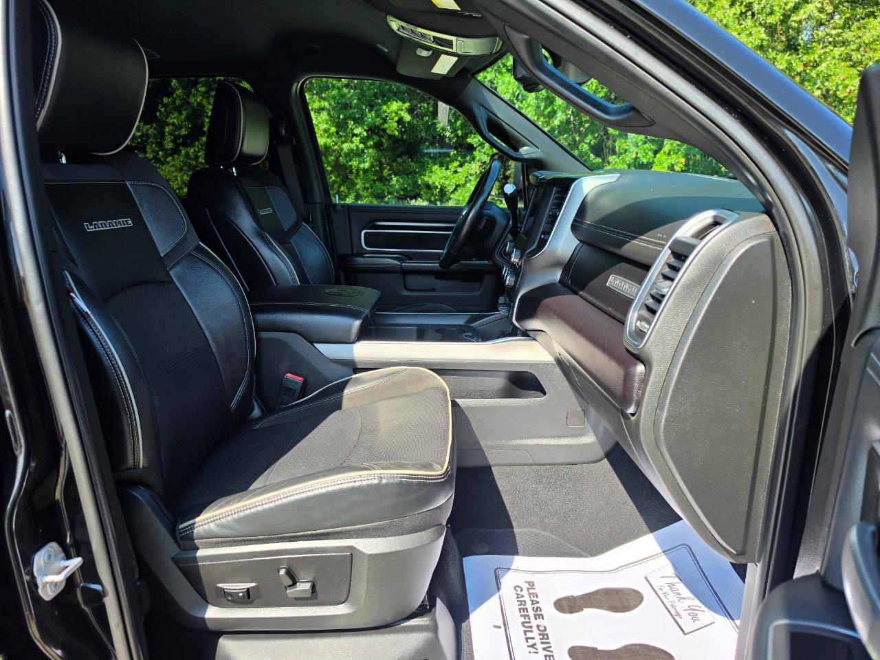 RAM 2500 Laramie Mega Cab 4WD 2022