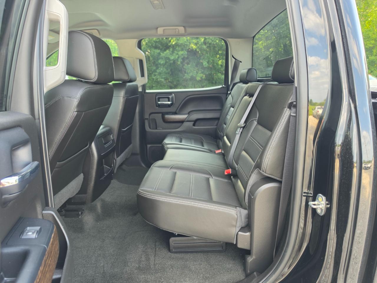 GMC Sierra 2500HD Denali Crew Cab 4WD 2018