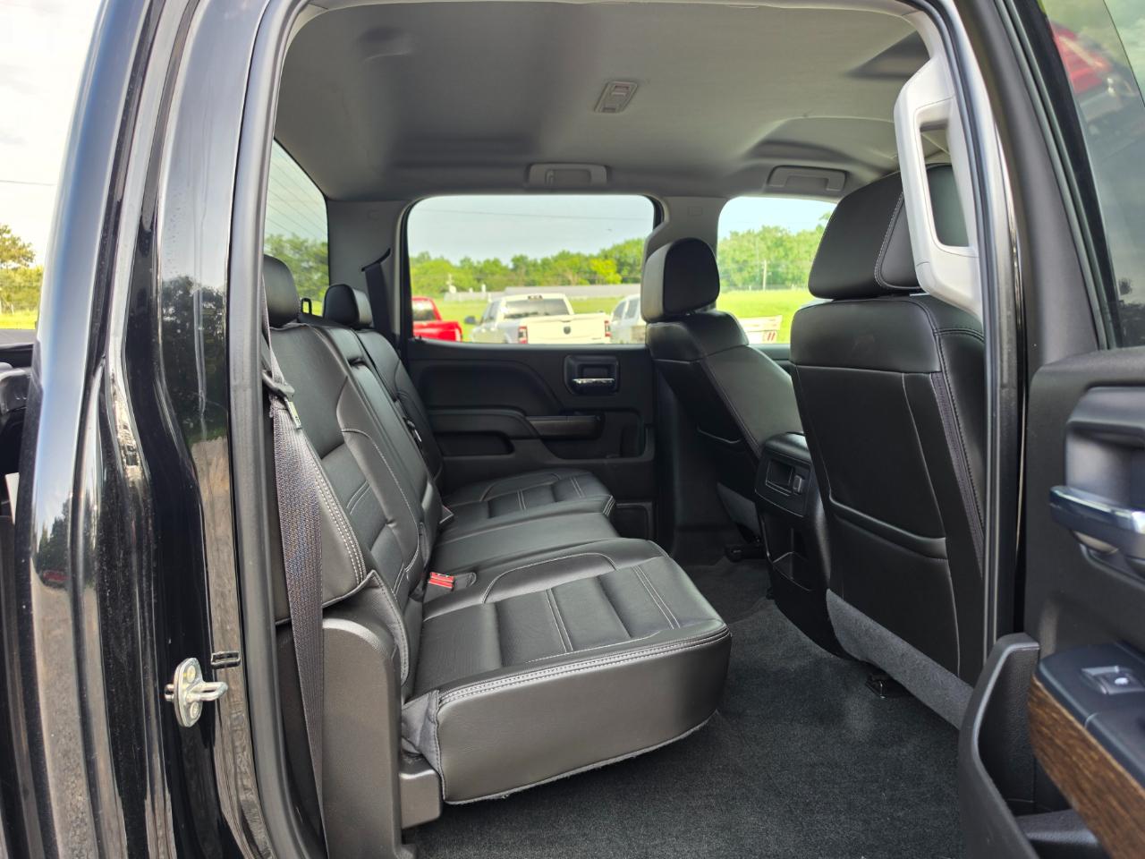 GMC Sierra 2500HD Denali Crew Cab 4WD 2018