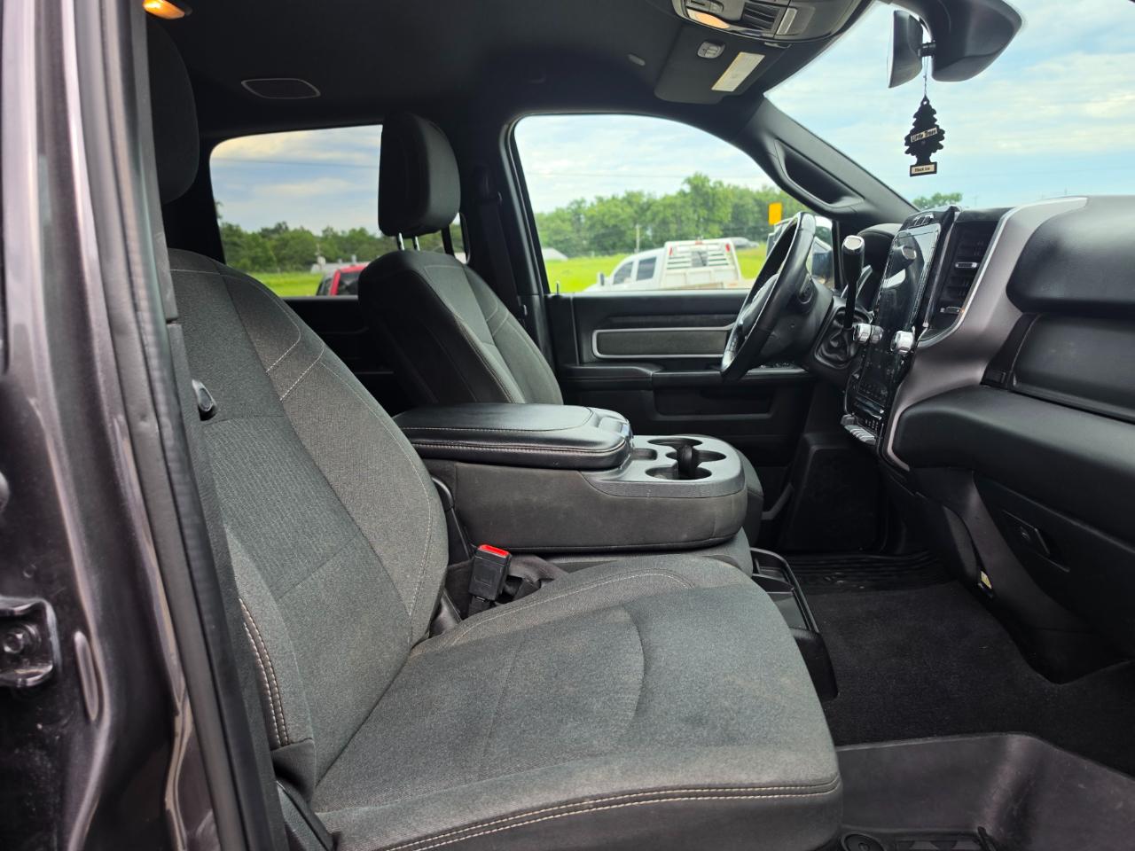 RAM 2500 Big Horn Crew Cab 4WD 2022