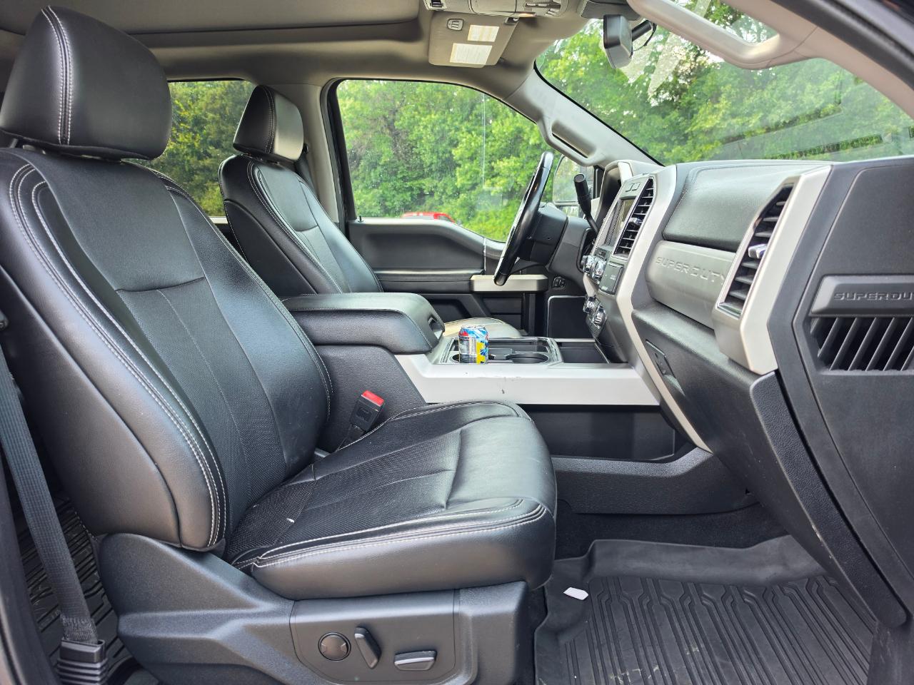 Ford F-250 SD Lariat Crew Cab 4WD 2021