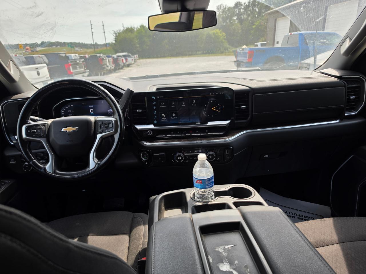 Chevrolet Silverado 2500HD LT Crew Cab 4WD 2024