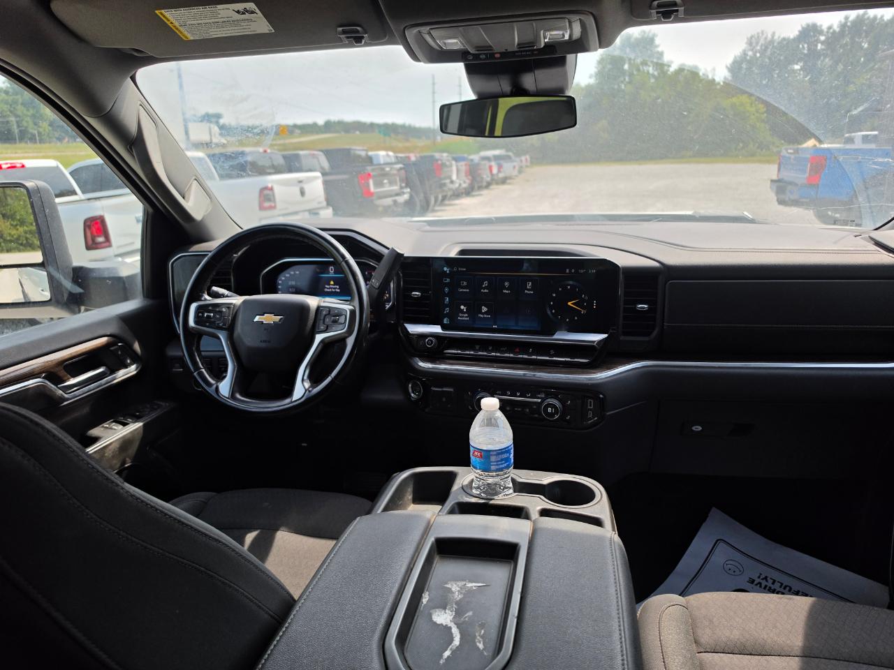 Chevrolet Silverado 2500HD LT Crew Cab 4WD 2024