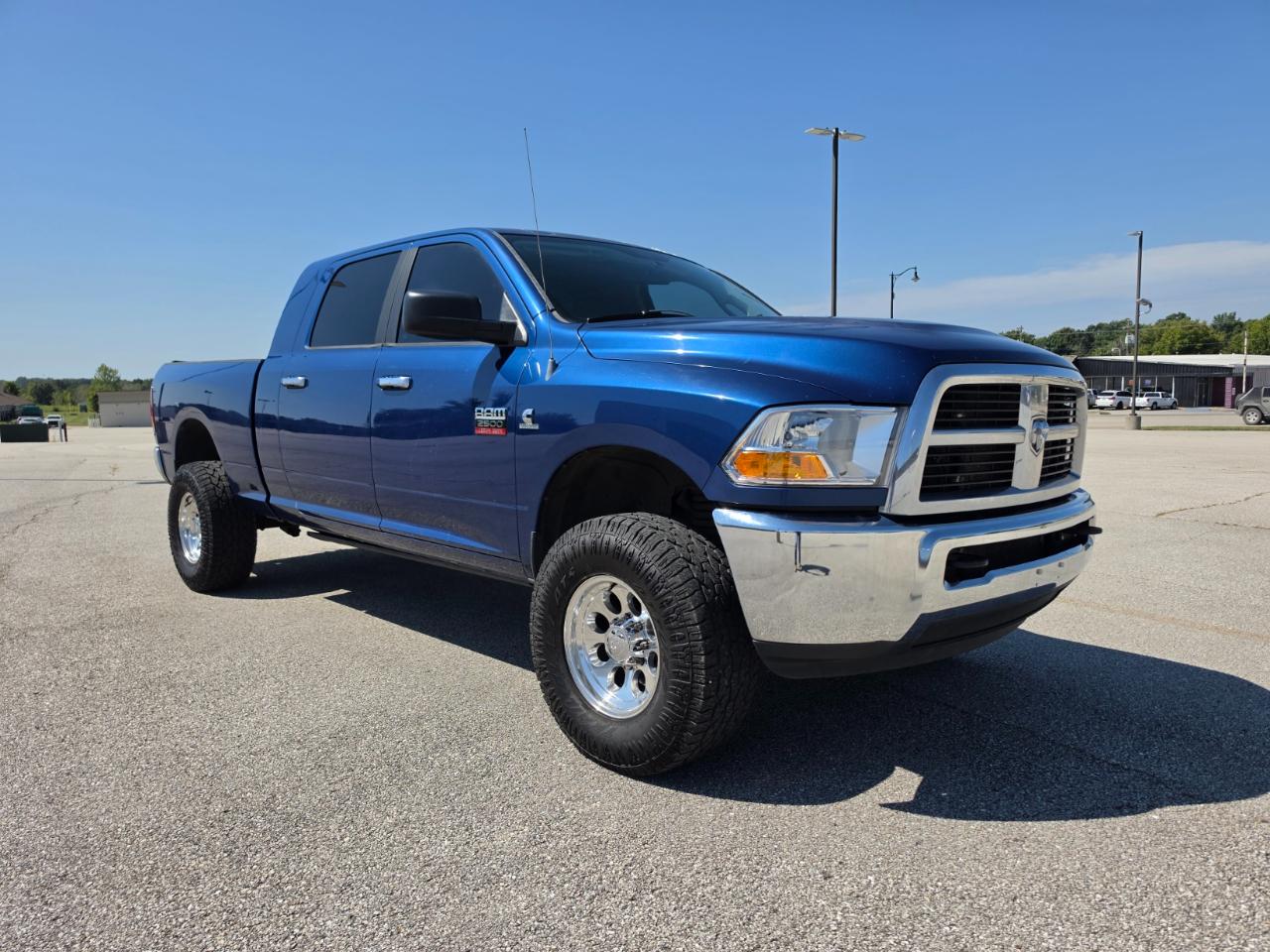 Dodge Ram 2500 Laramie Mega Cab 4WD 2011