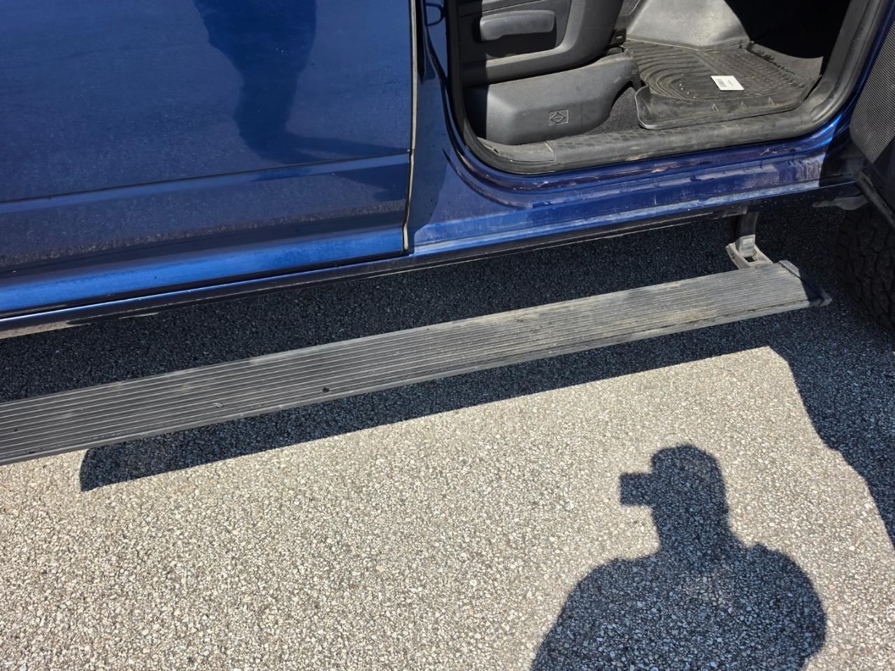 Dodge Ram 2500 Laramie Mega Cab 4WD 2011