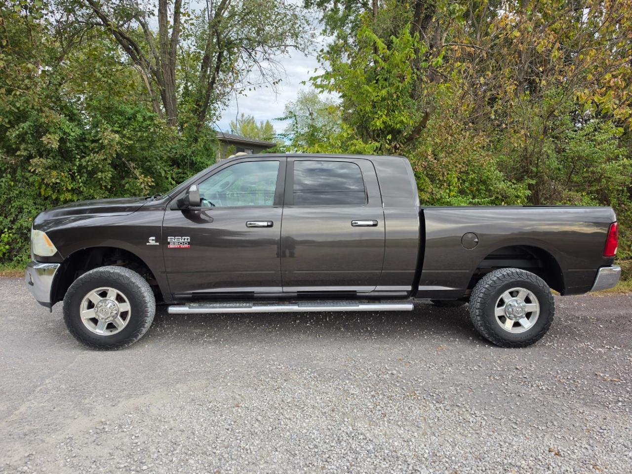 Dodge 2500 SLT Mega Cab 4WD 2010