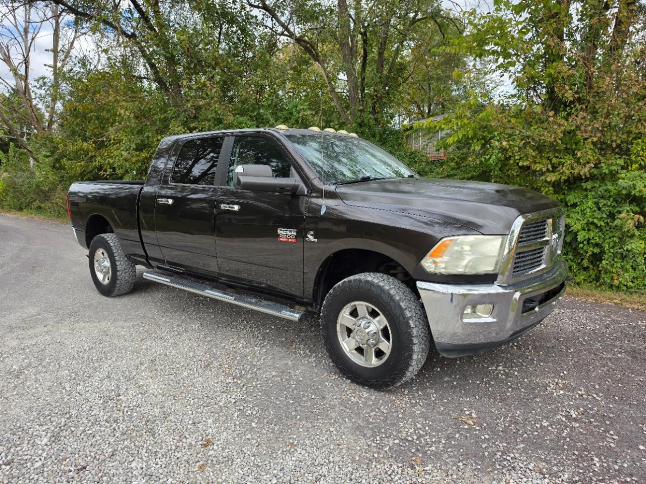 Dodge 2500 SLT Mega Cab 4WD 2010