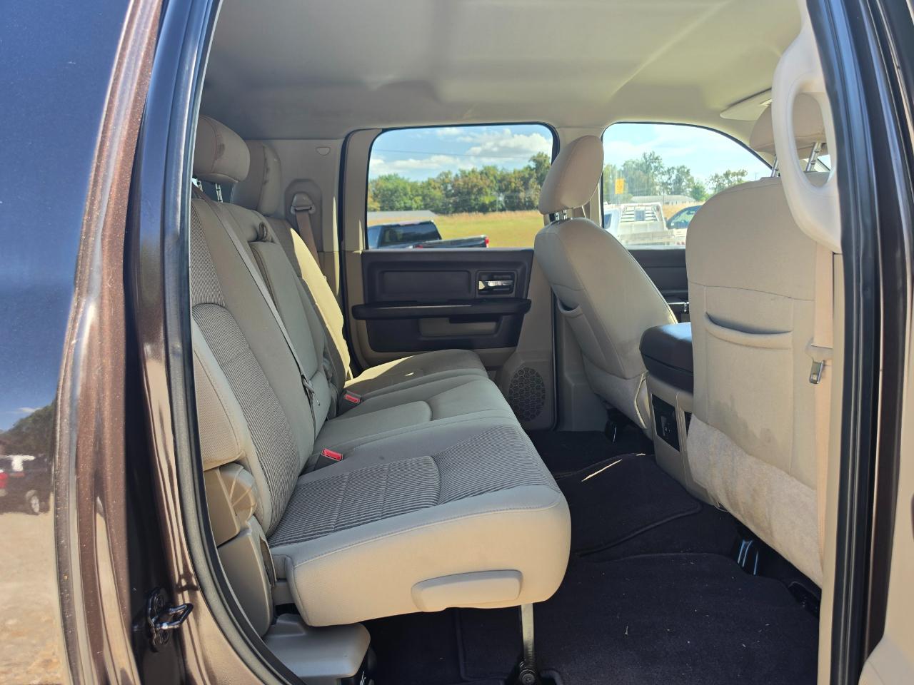 Dodge 2500 SLT Mega Cab 4WD 2010