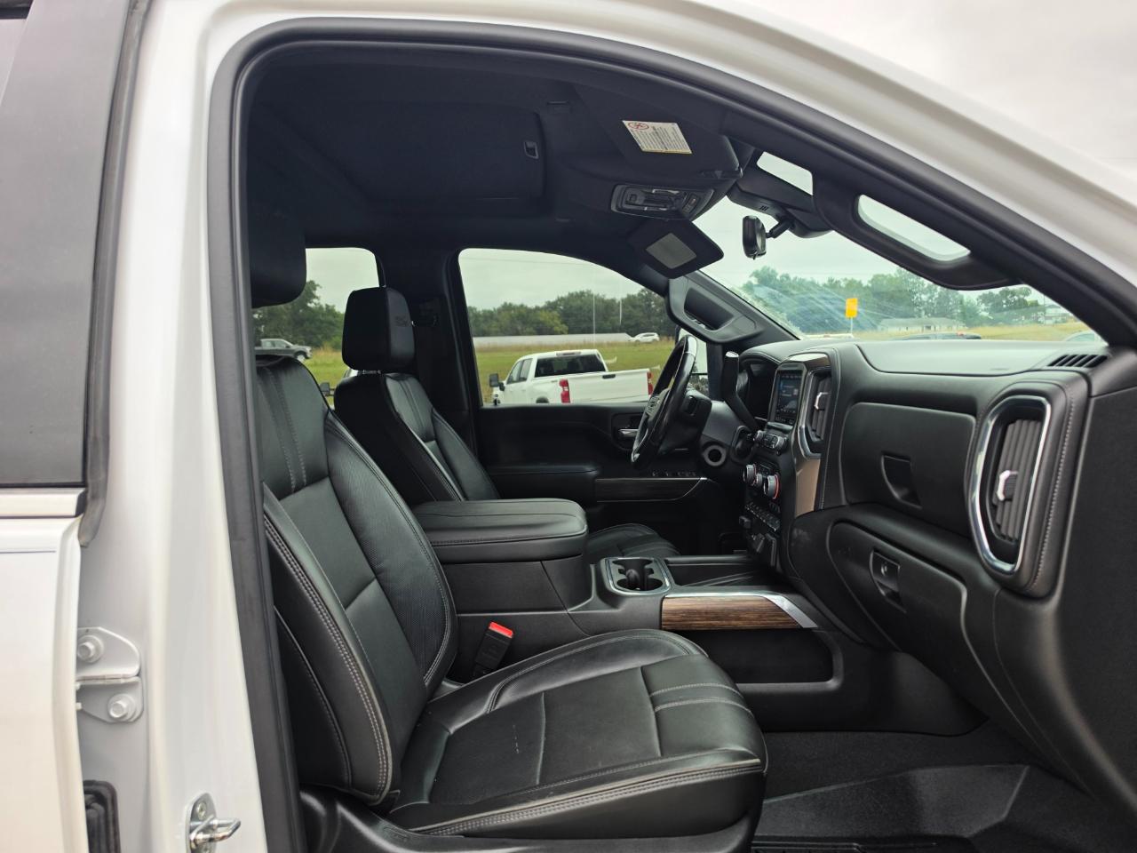 Chevrolet Silverado 2500HD High Country Crew Cab Short Box 4WD 2023