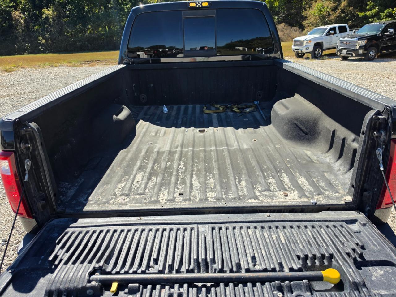 Ford F-350 SD Lariat Crew Cab 4WD 2015
