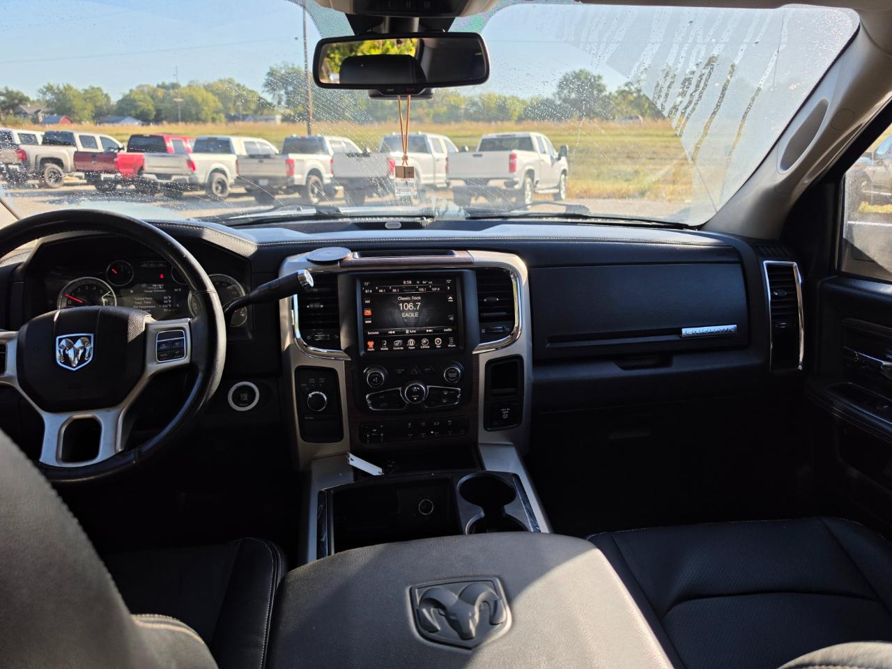 RAM 2500 Laramie Mega Cab 4WD 2015