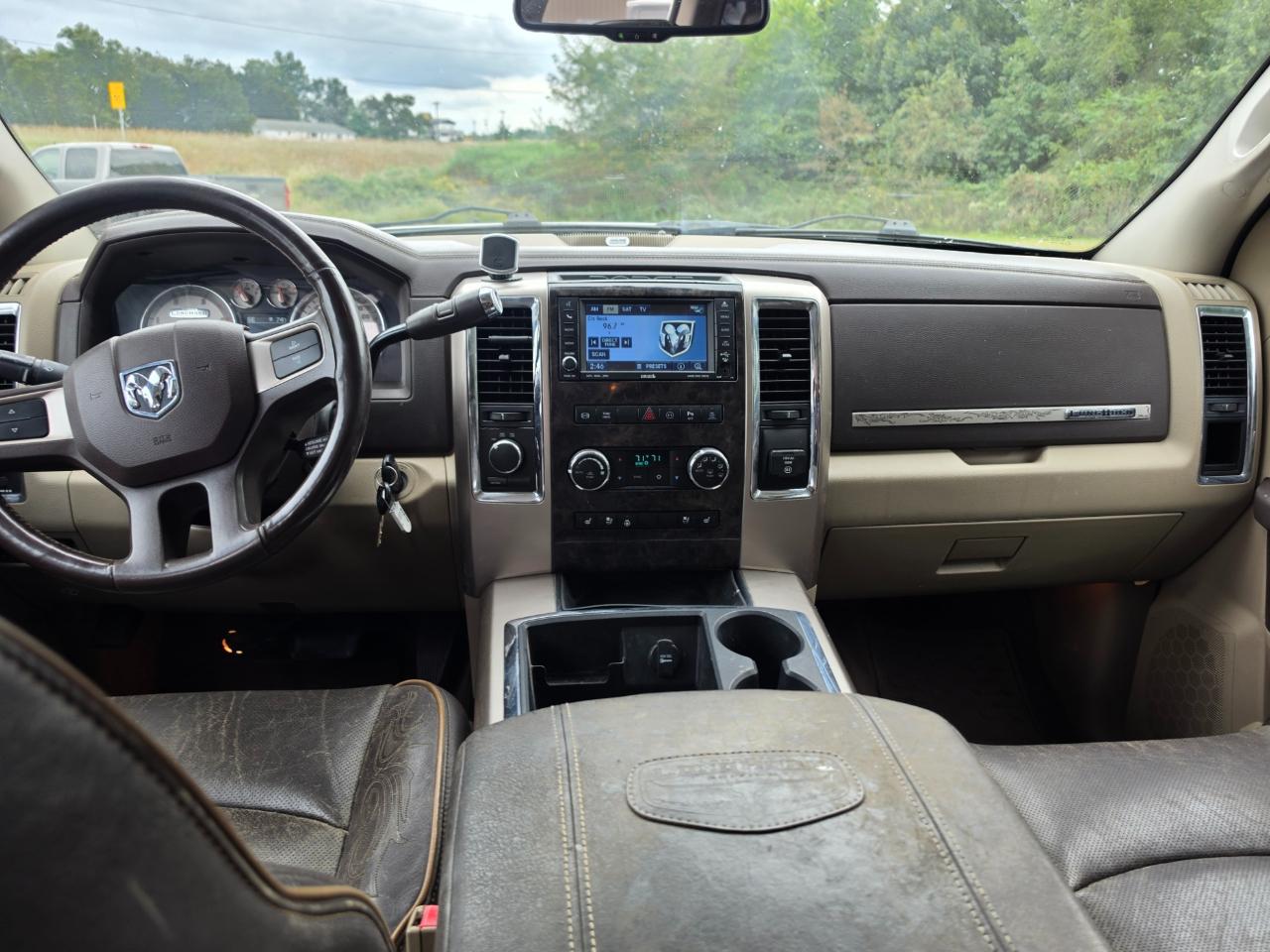 Dodge 2500 Laramie Crew Cab LWB 4WD 2011
