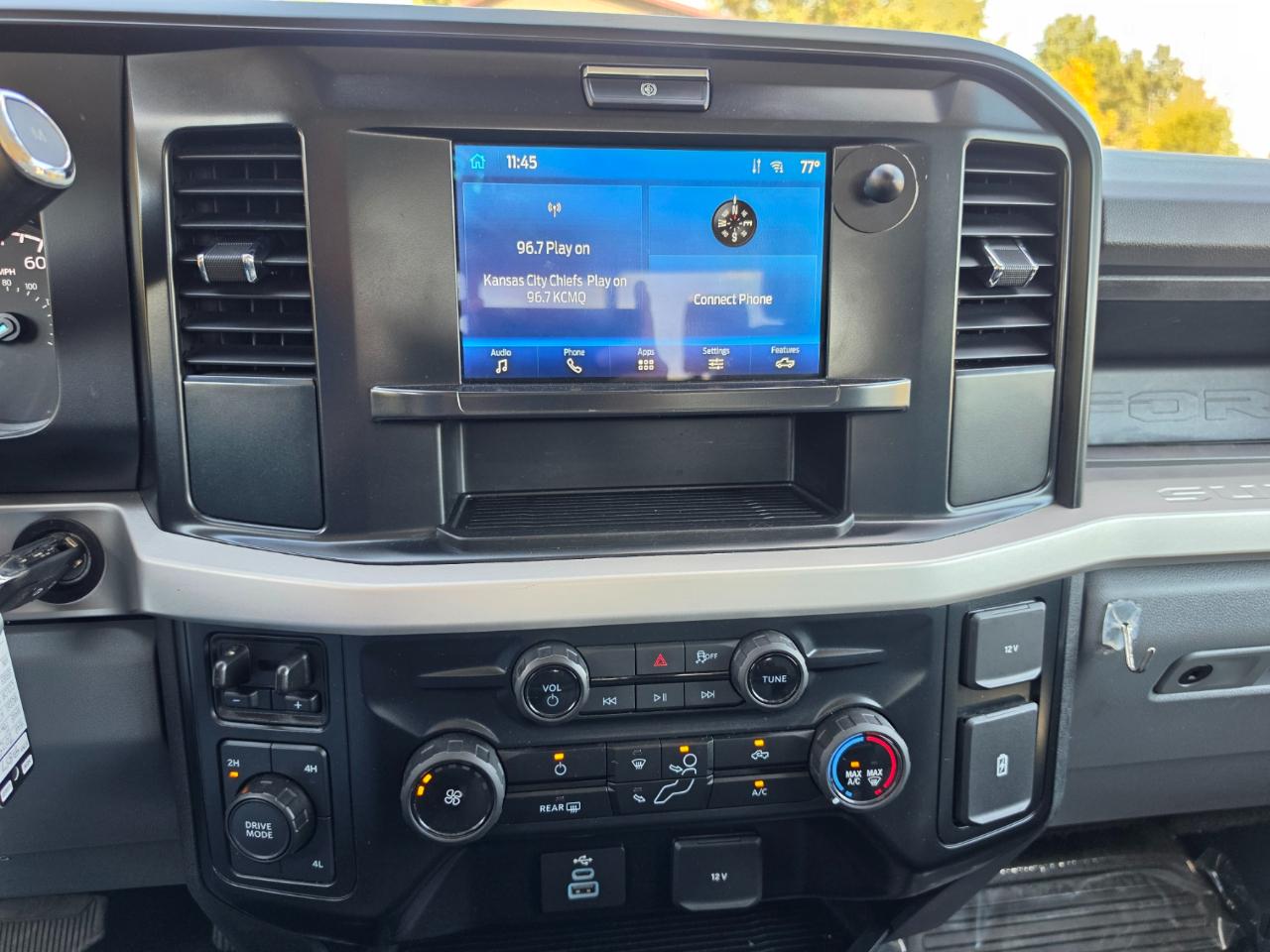 2025 Ford F-350 Super Duty XL - Photo 17