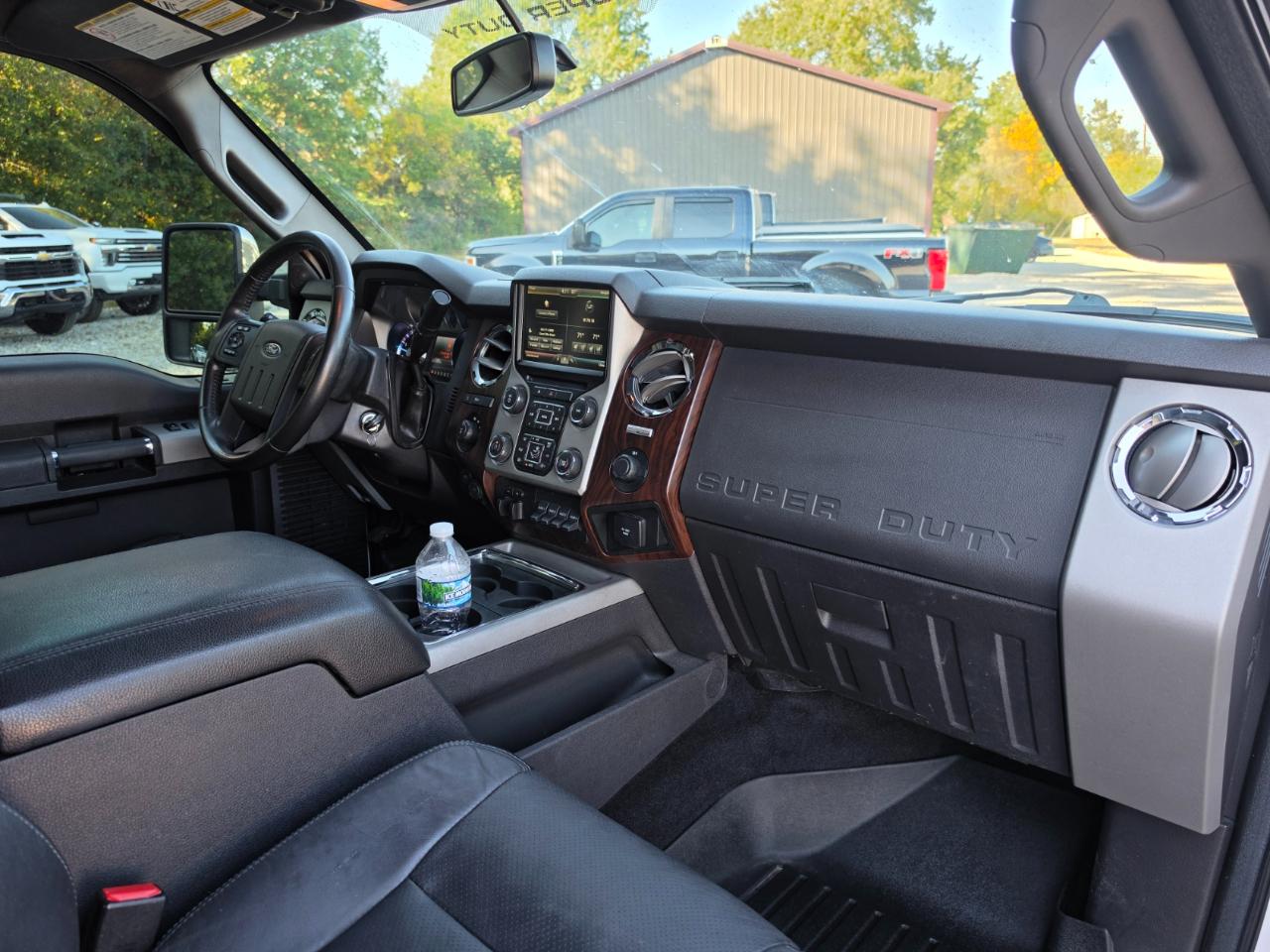 Ford F-350 SD Lariat Crew Cab 4WD 2015