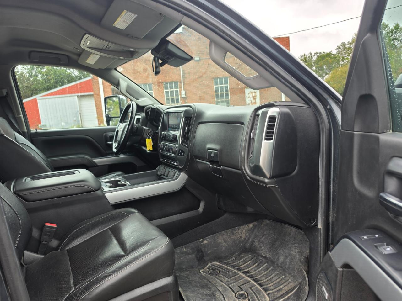 Chevrolet Silverado 2500HD LTZ Crew Cab Long Box 4WD 2019